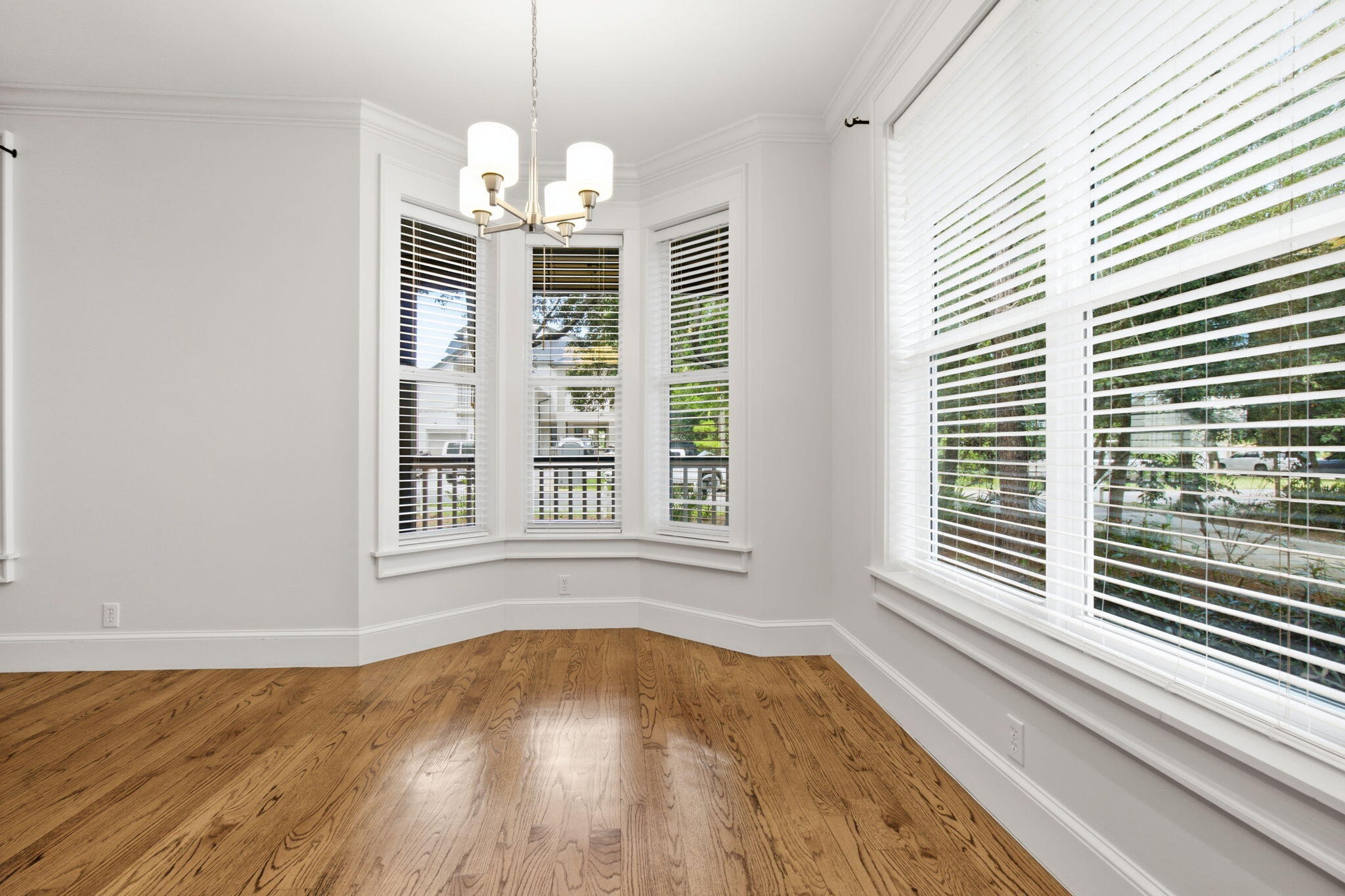 DAUGHETTES AMENDED - Residential