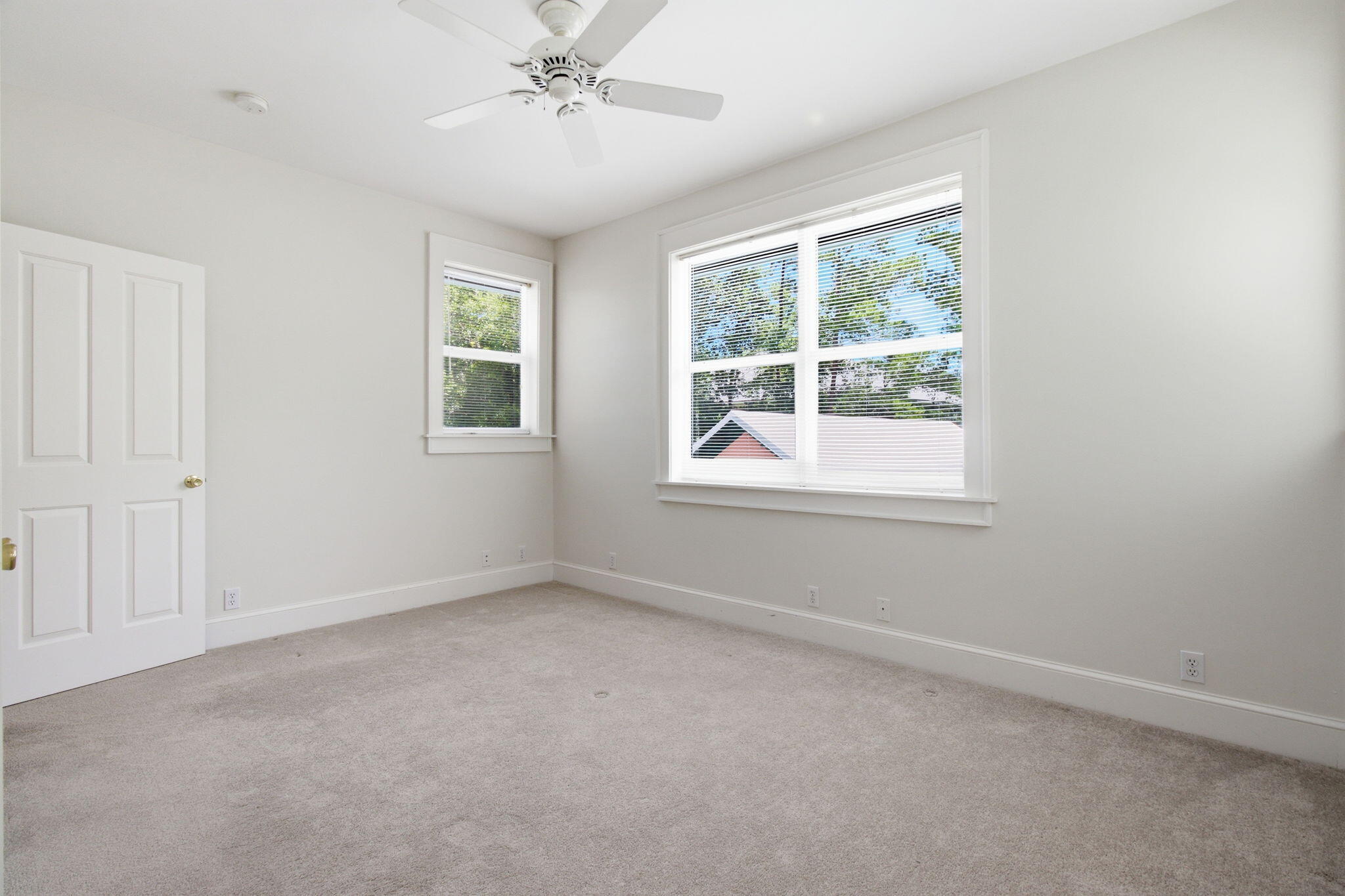 DAUGHETTES AMENDED - Residential