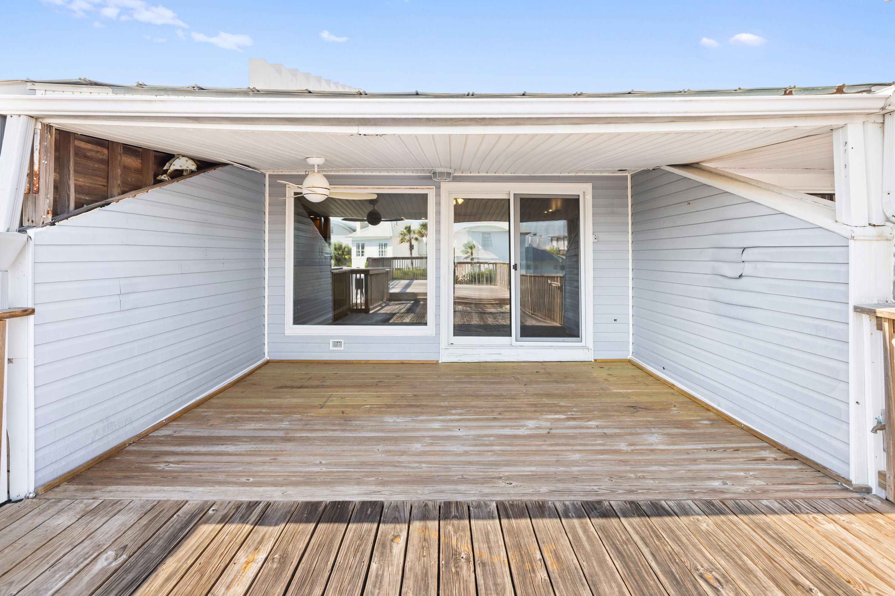 SAND DOLLAR CONDO - Residential