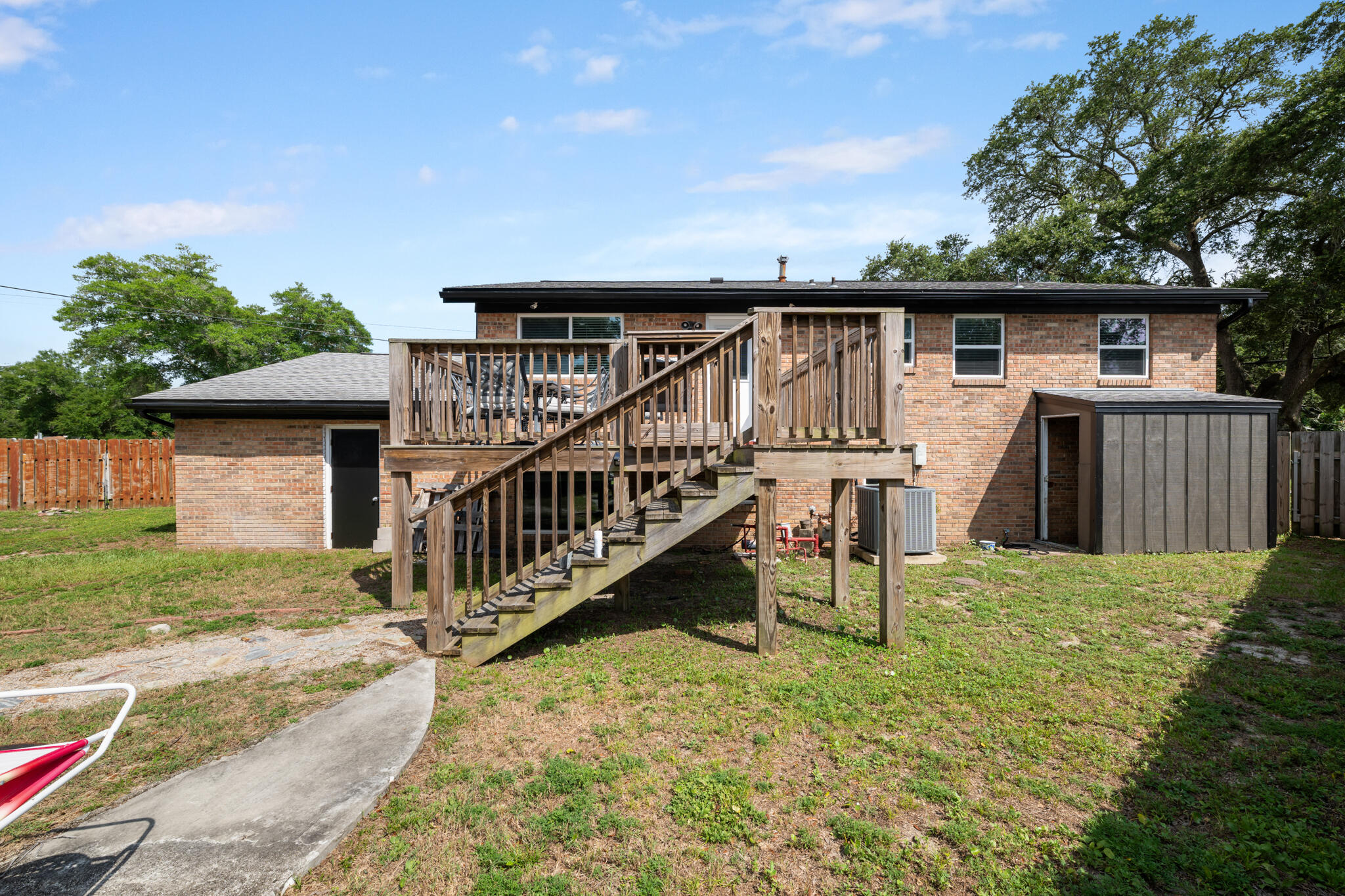 BEL-AIR S/D LOT 10 BLK 6 - Residential