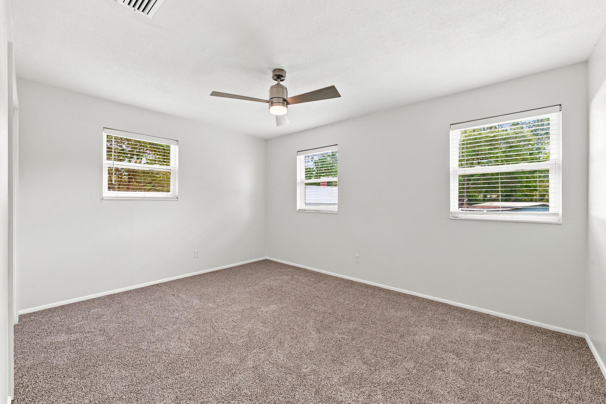 BEL-AIR S/D LOT 10 BLK 6 - Residential