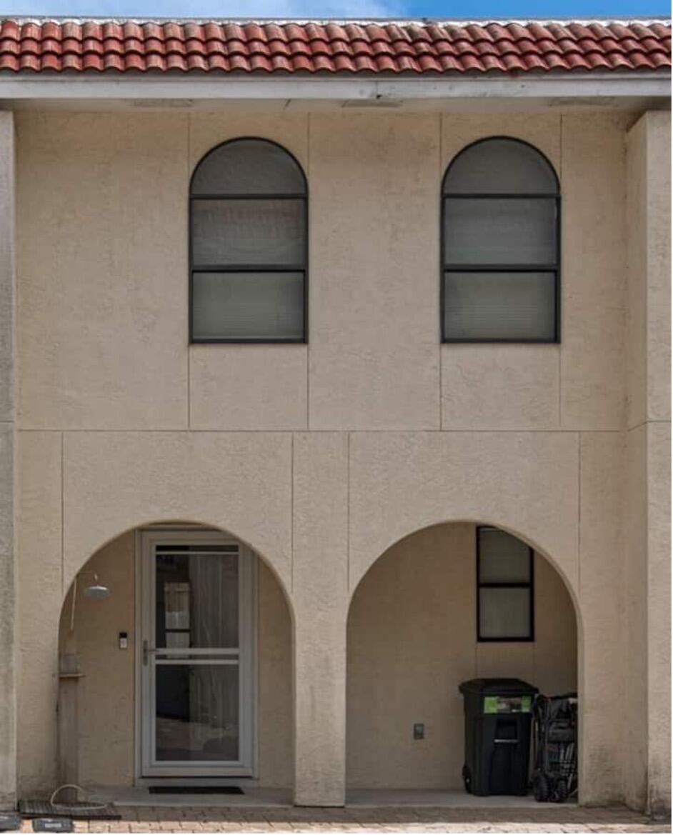 Beachwalk Townhomes - Residential Lease