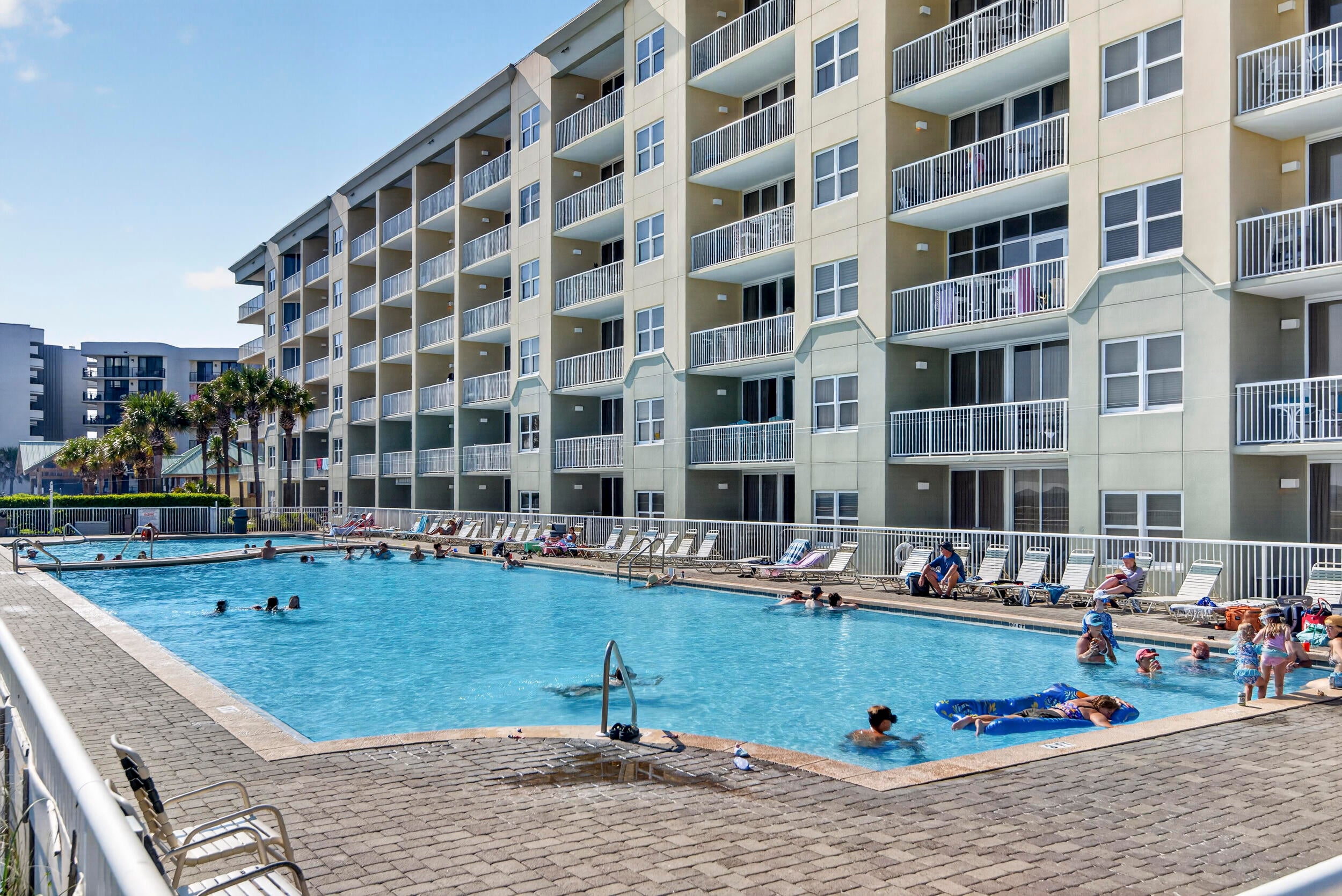 WATERS EDGE - Residential