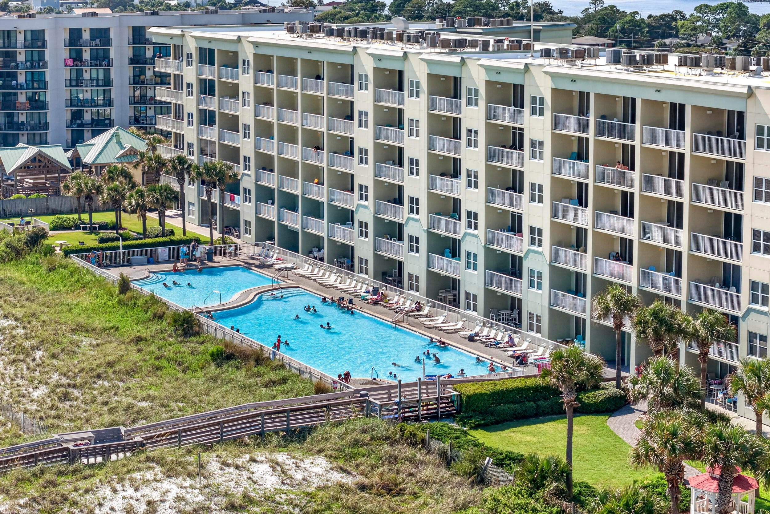 WATERS EDGE - Residential