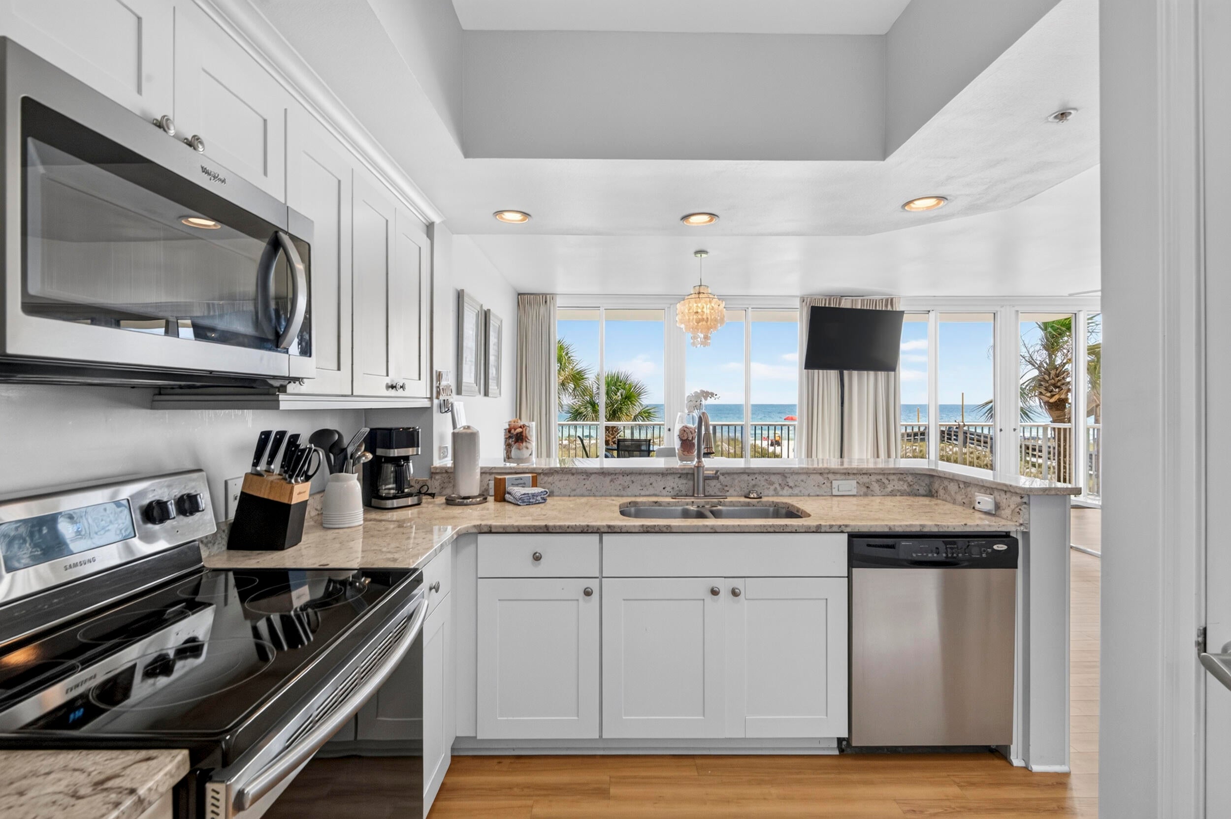WATERS EDGE - Residential