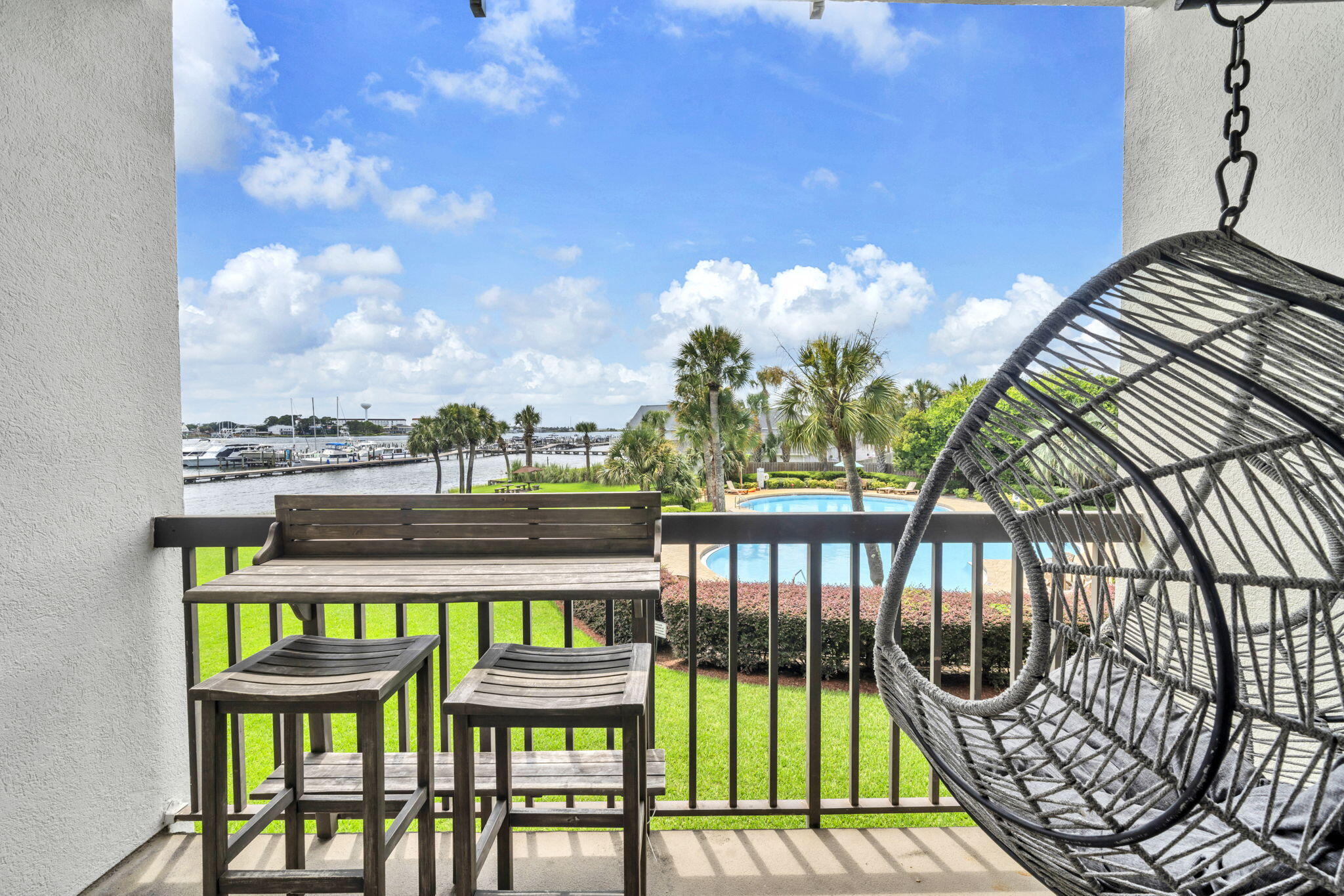 PIRATES BAY PH 1 - Residential