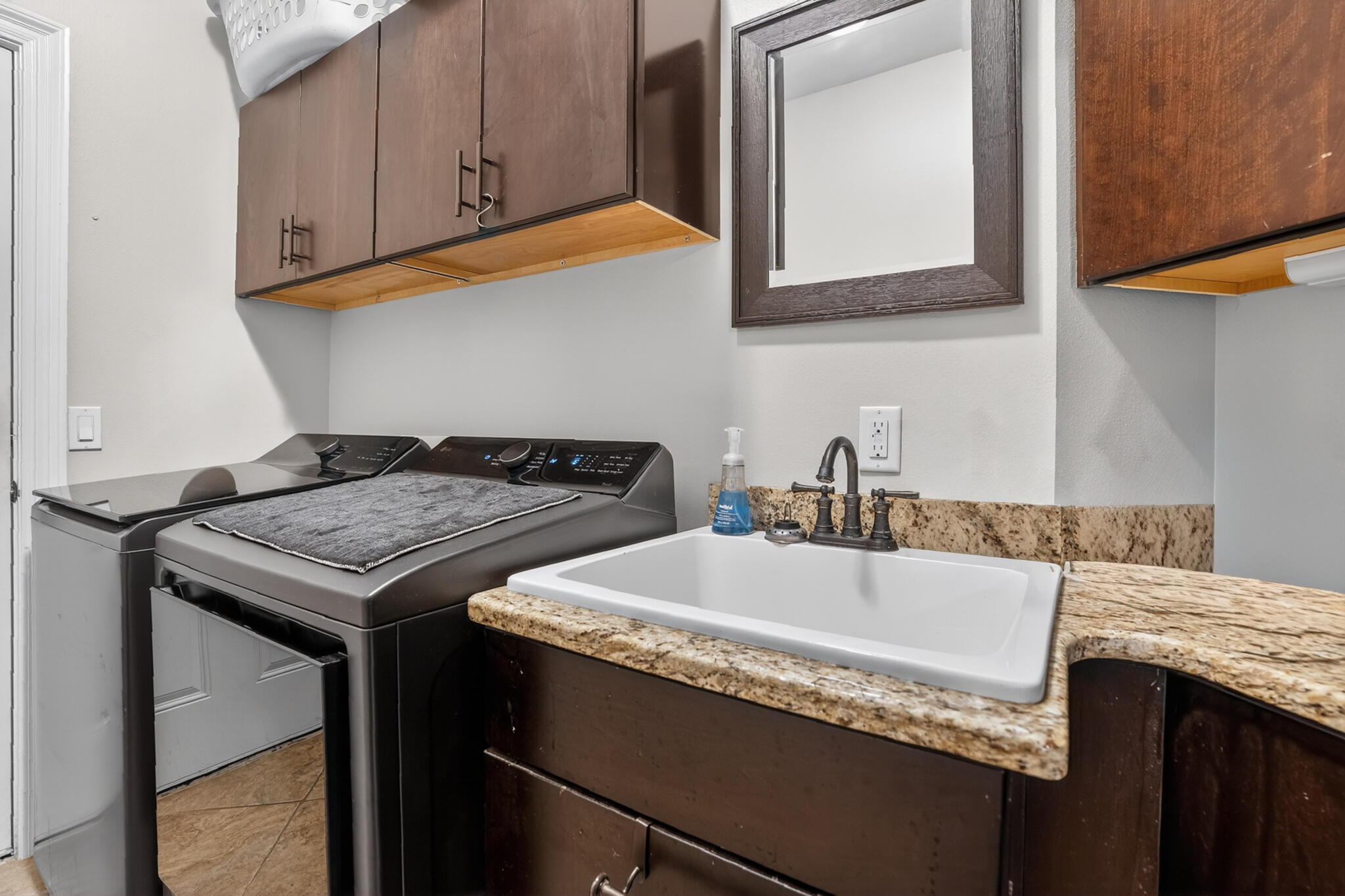SWIFT CREEK PH VI - Residential