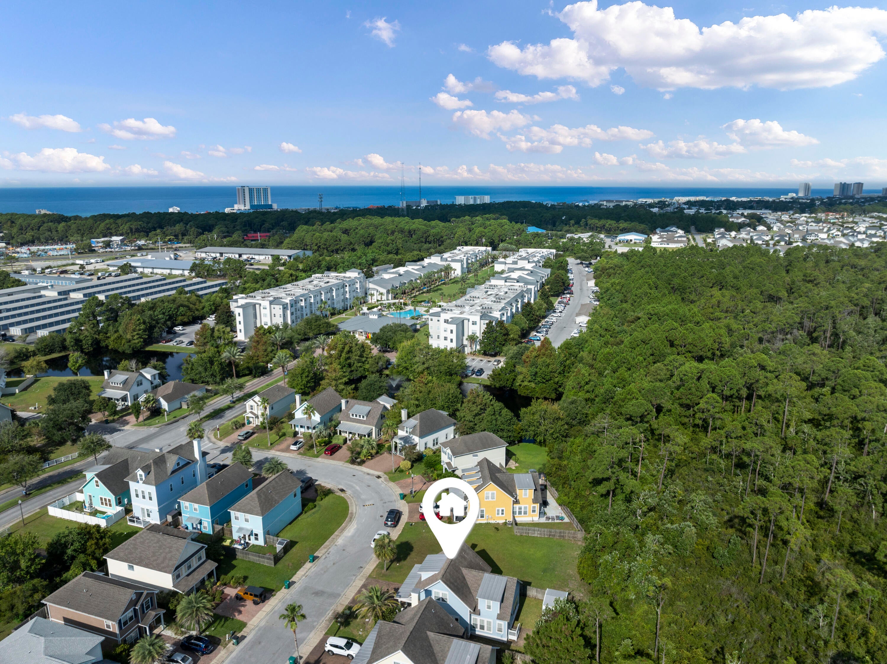 HARRISON'S WALK - Residential