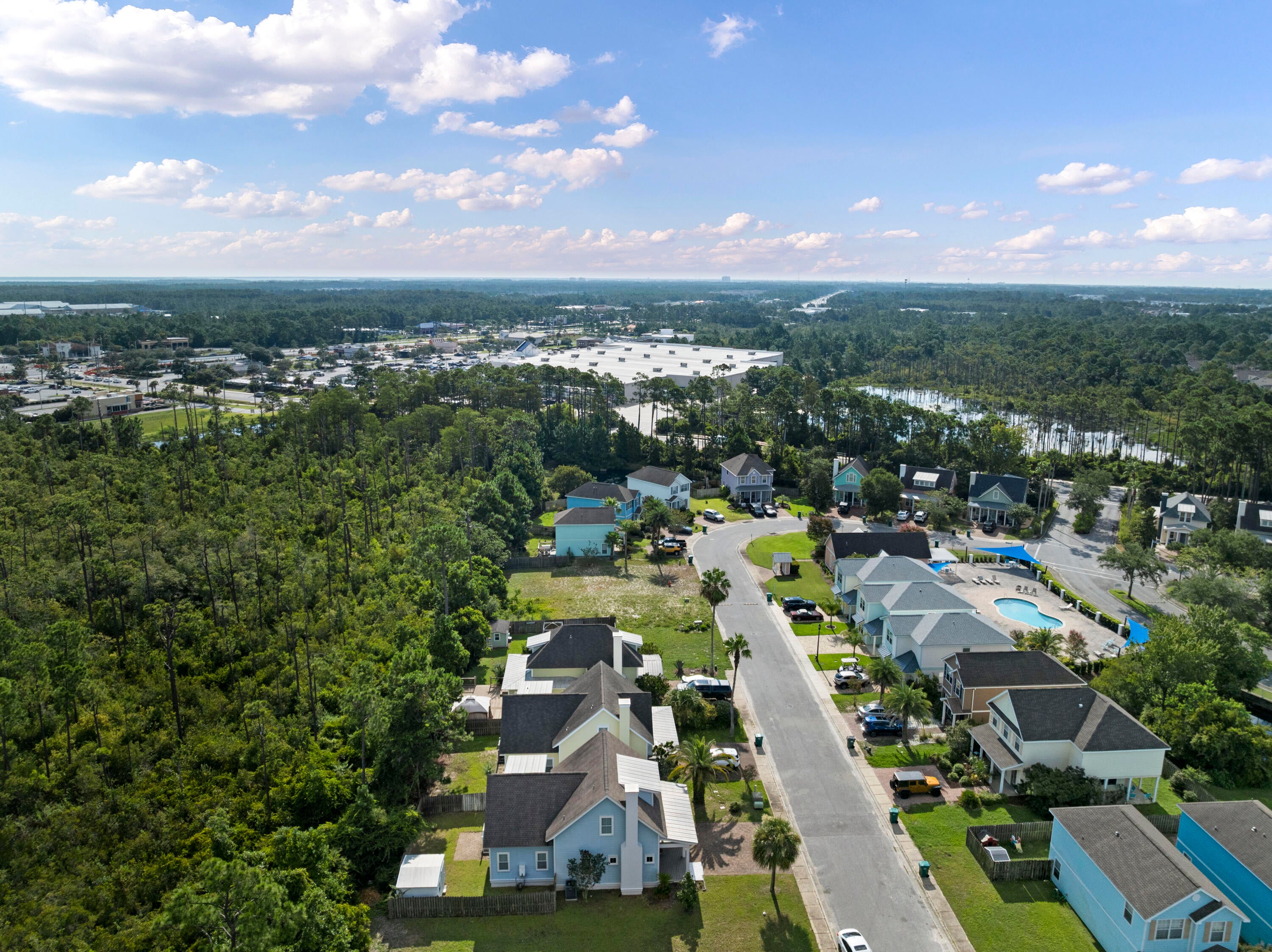 HARRISON'S WALK - Residential