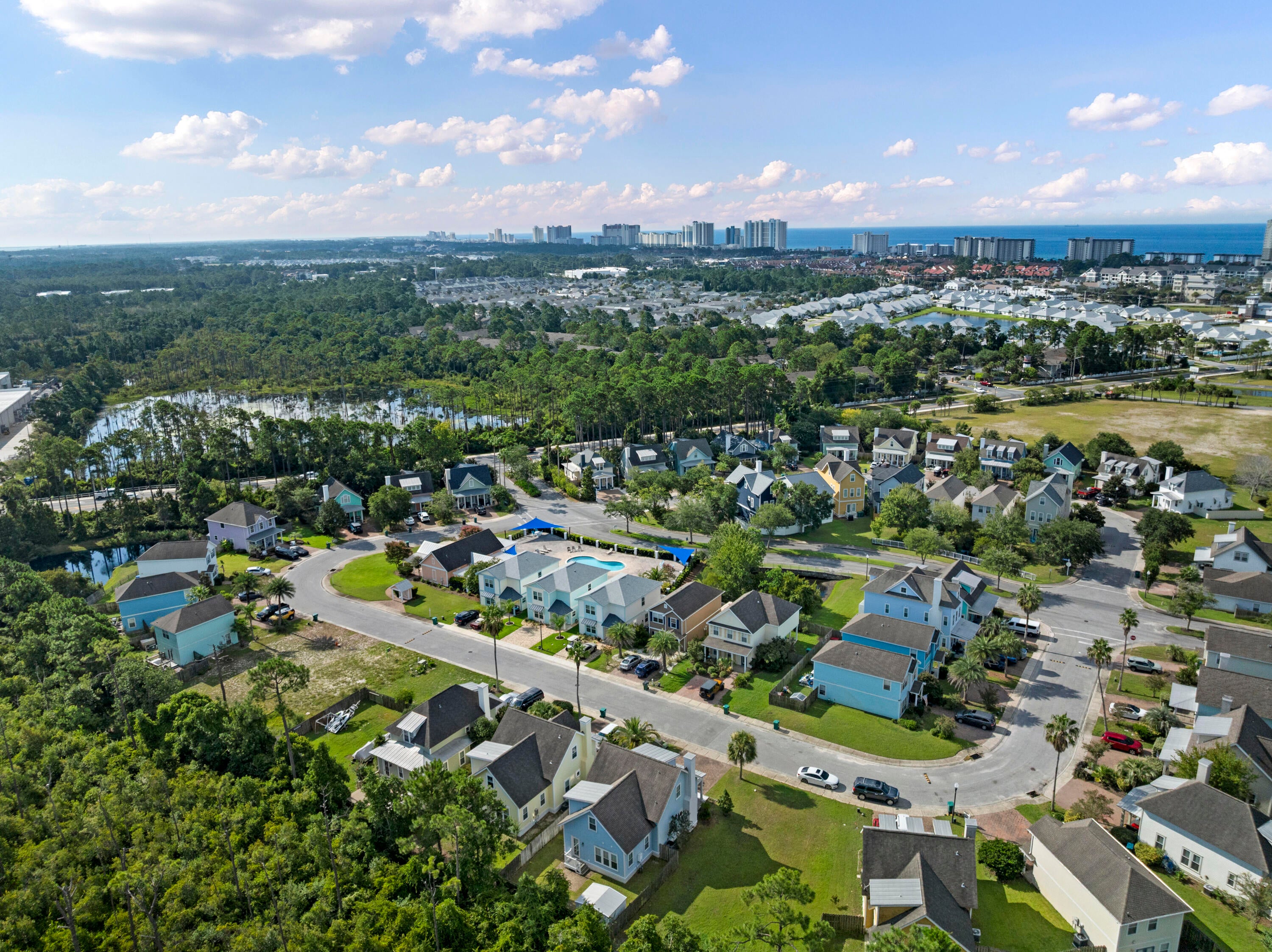 HARRISON'S WALK - Residential