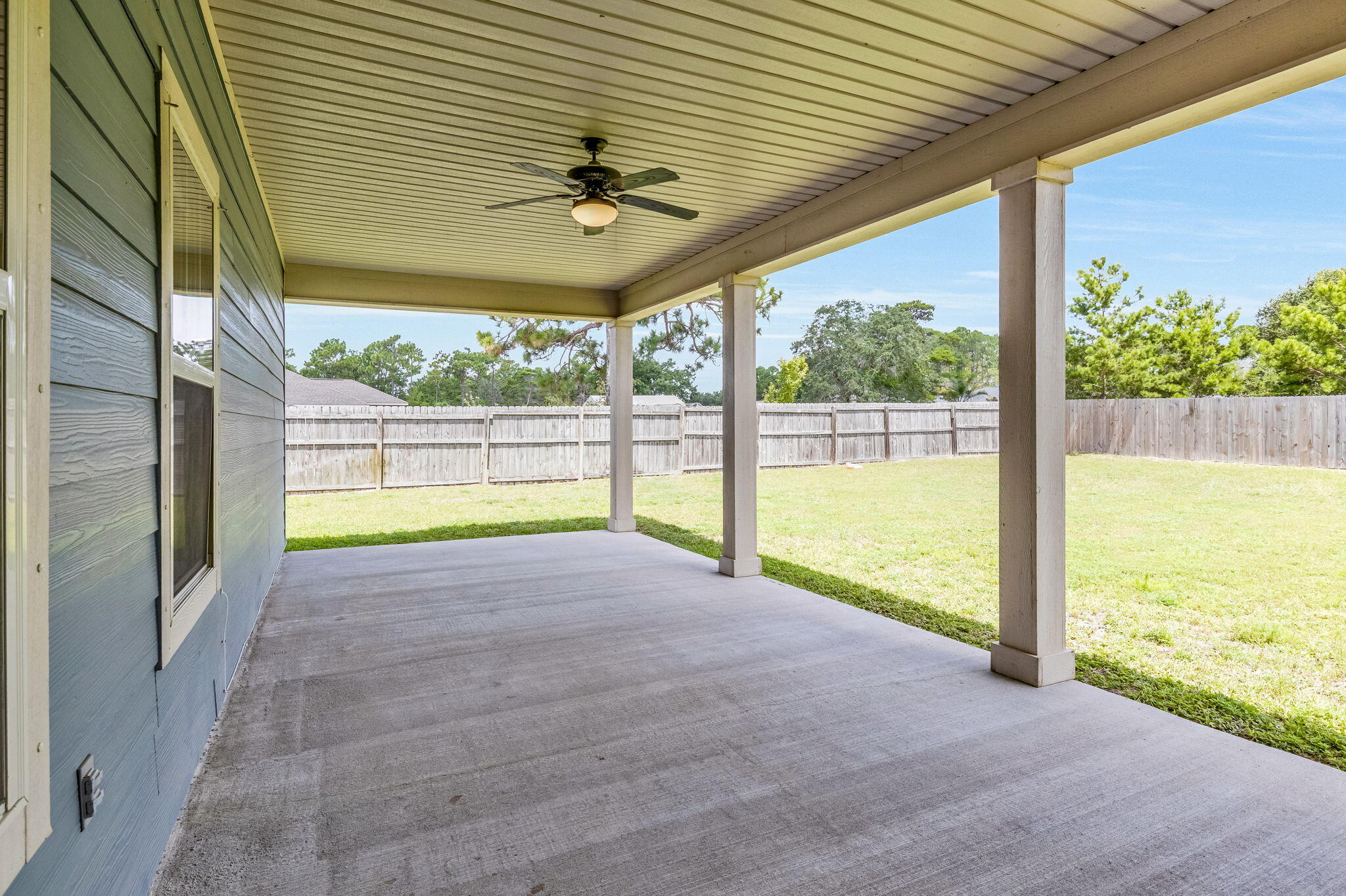 NAVARRE S/D 2ND ADDN - Residential