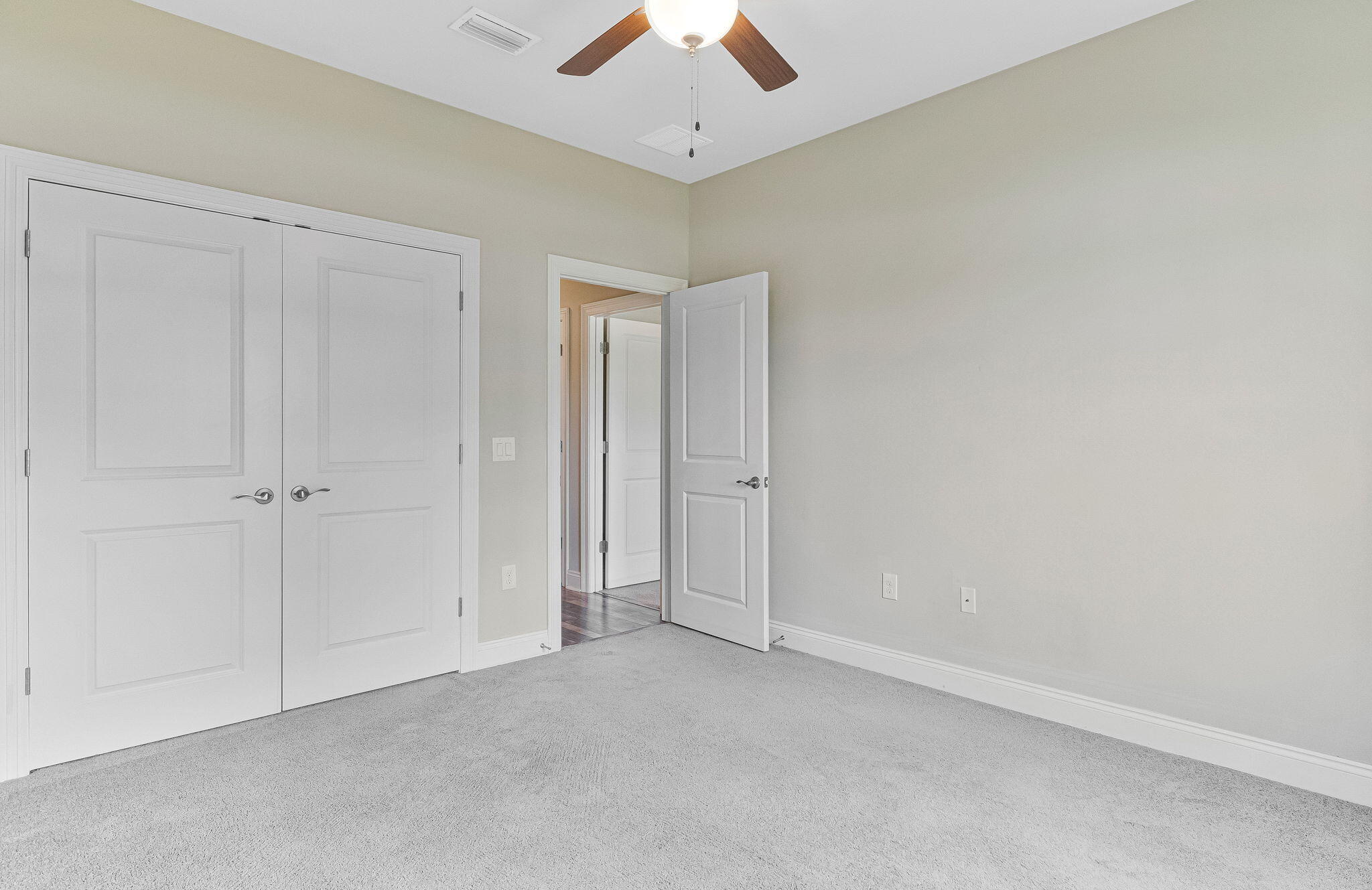 NAVARRE S/D 2ND ADDN - Residential