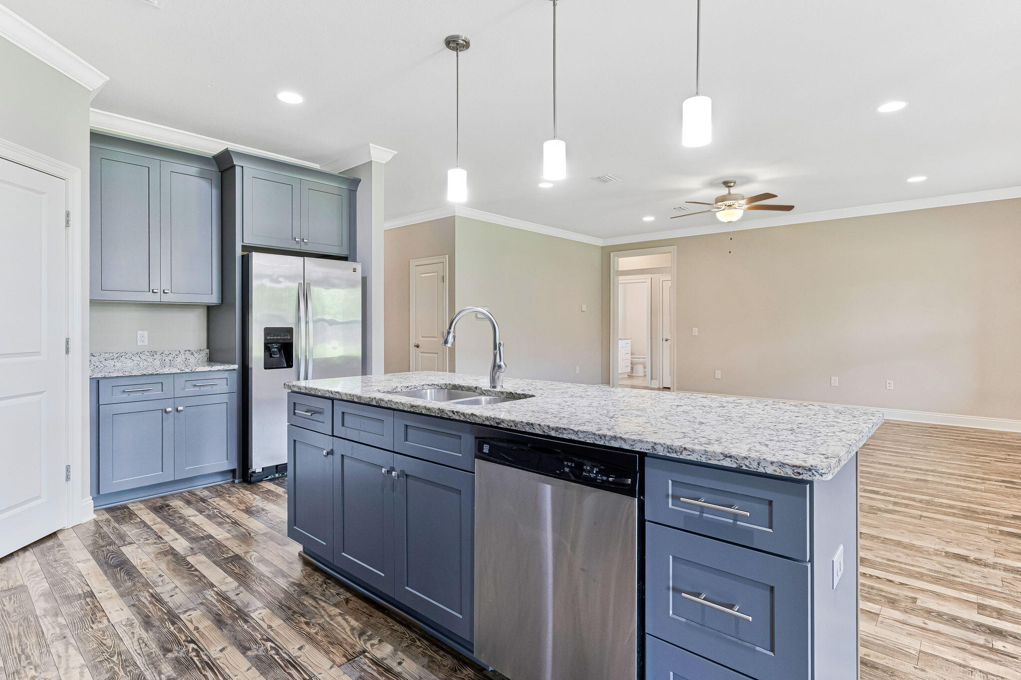 NAVARRE S/D 2ND ADDN - Residential