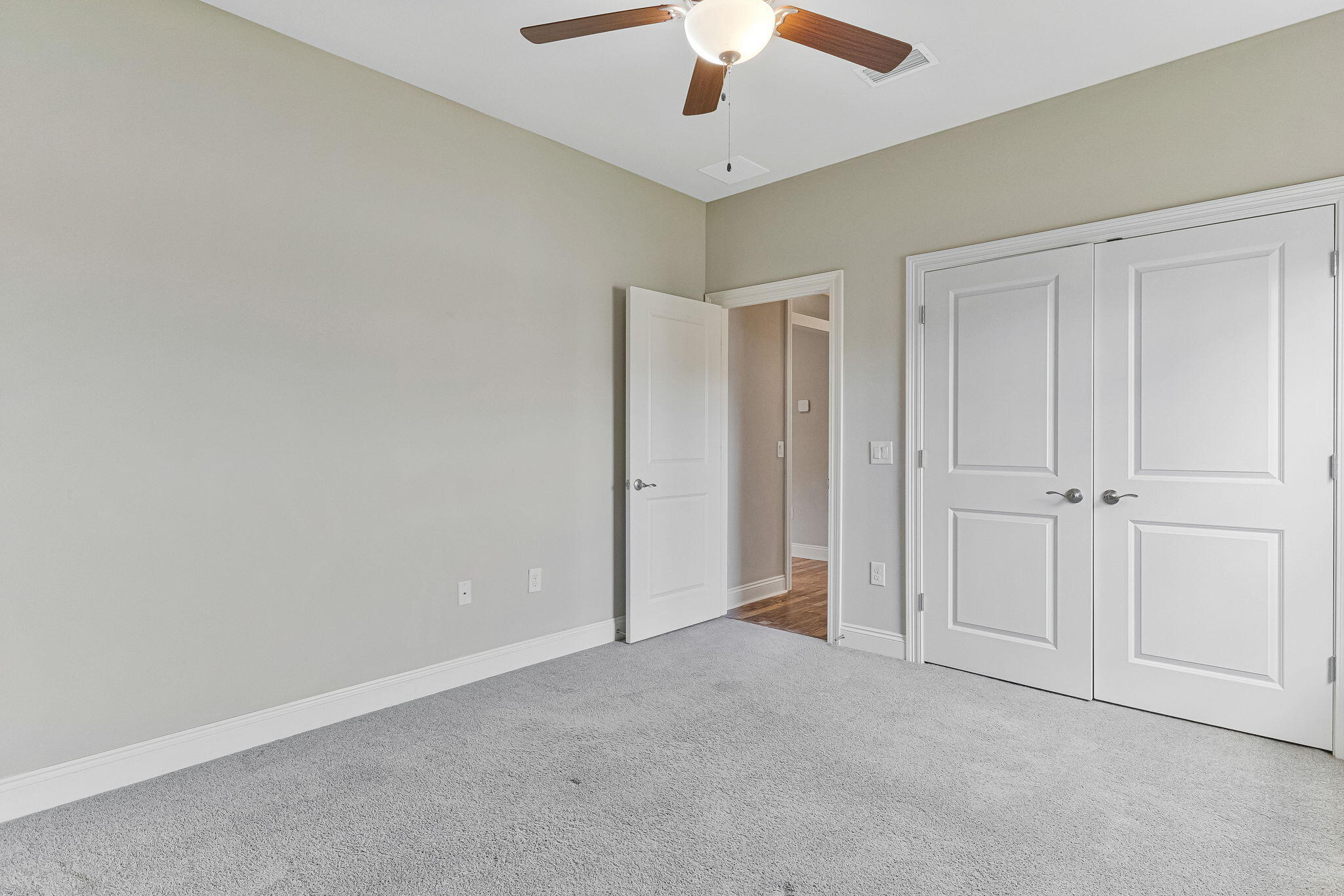 NAVARRE S/D 2ND ADDN - Residential