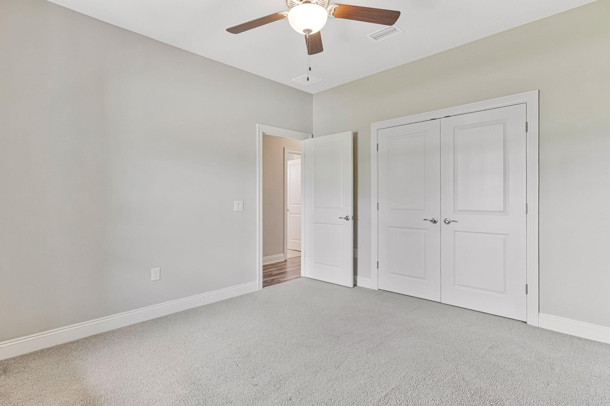 NAVARRE S/D 2ND ADDN - Residential