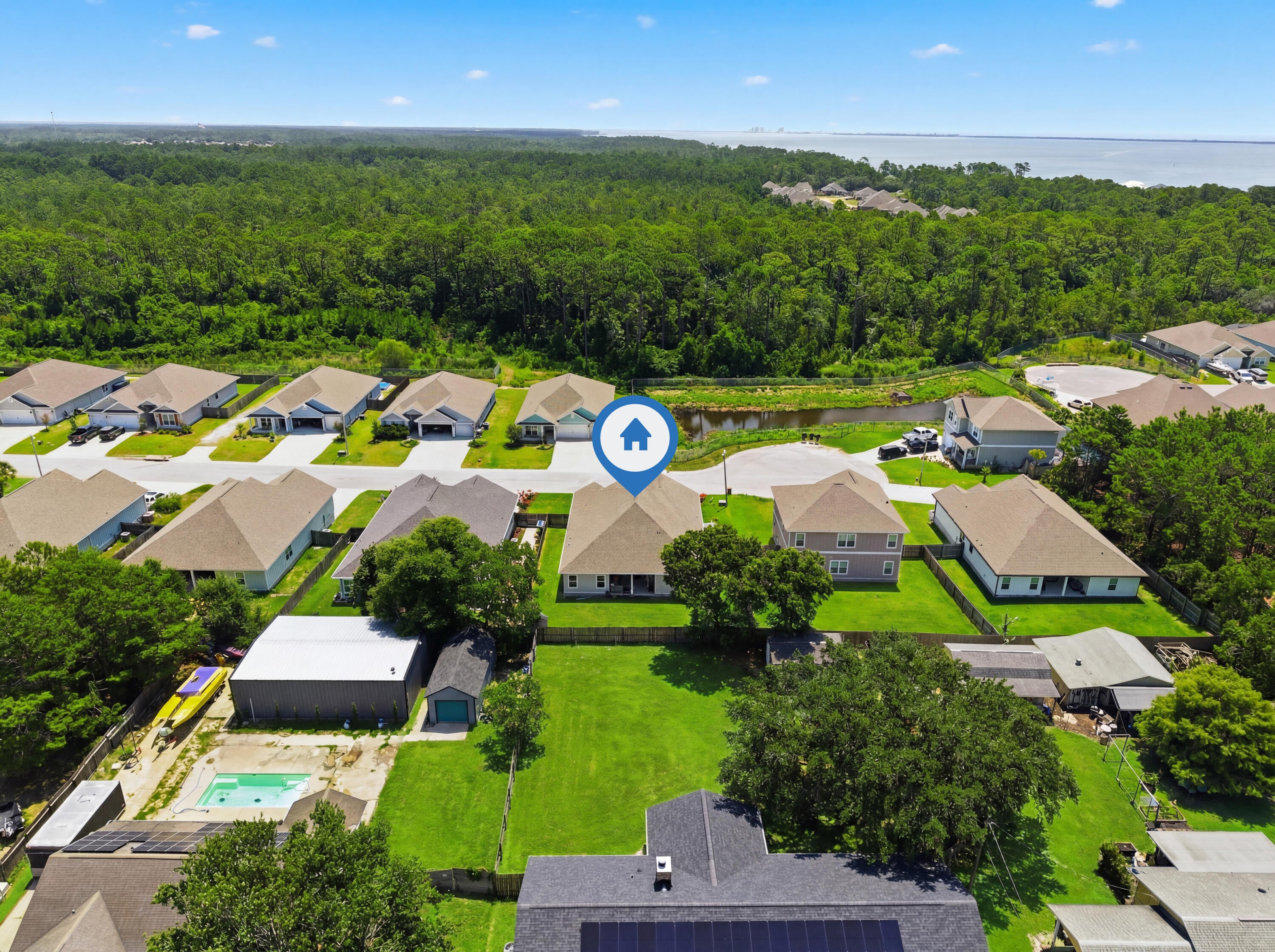 ROMAN OAKS - Residential