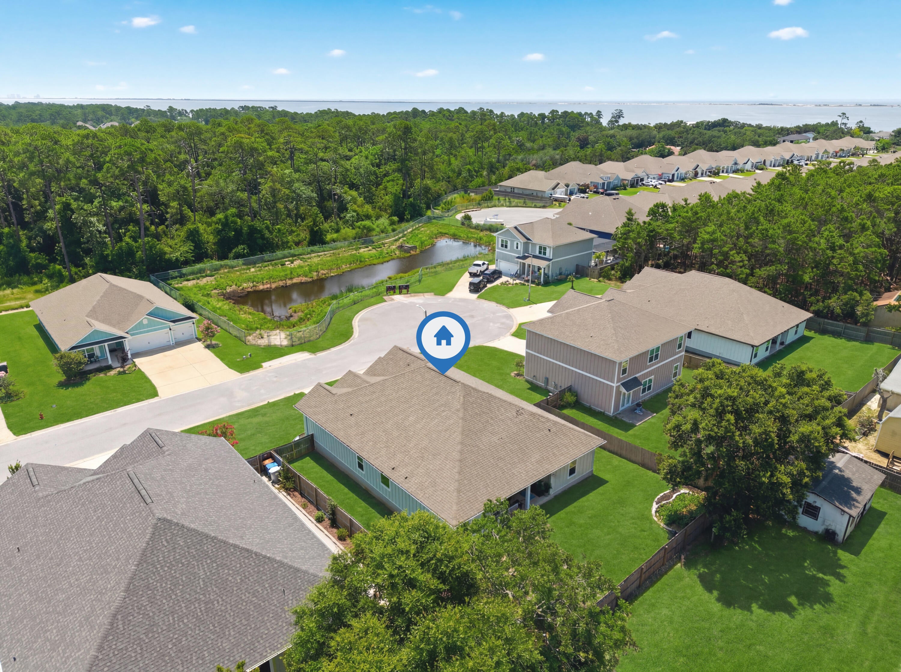 ROMAN OAKS - Residential