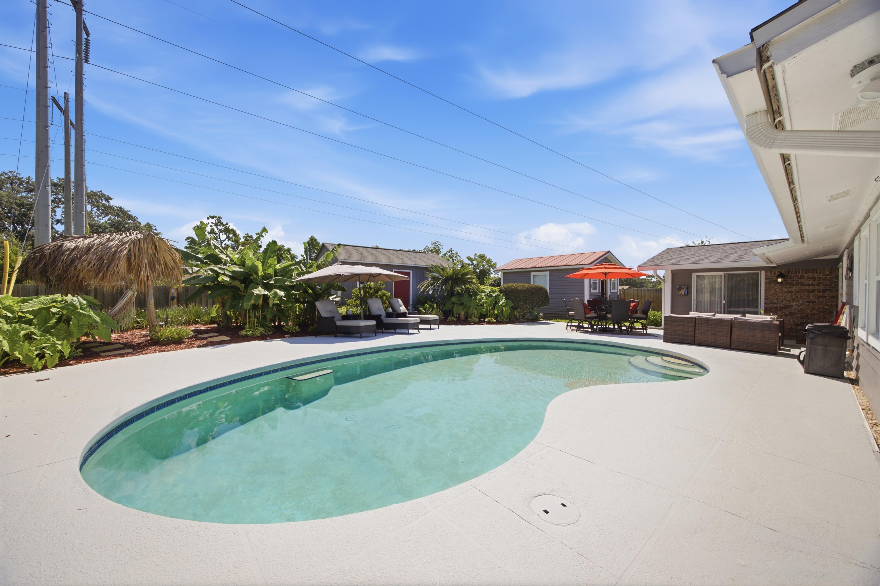 PINEDALE - Residential