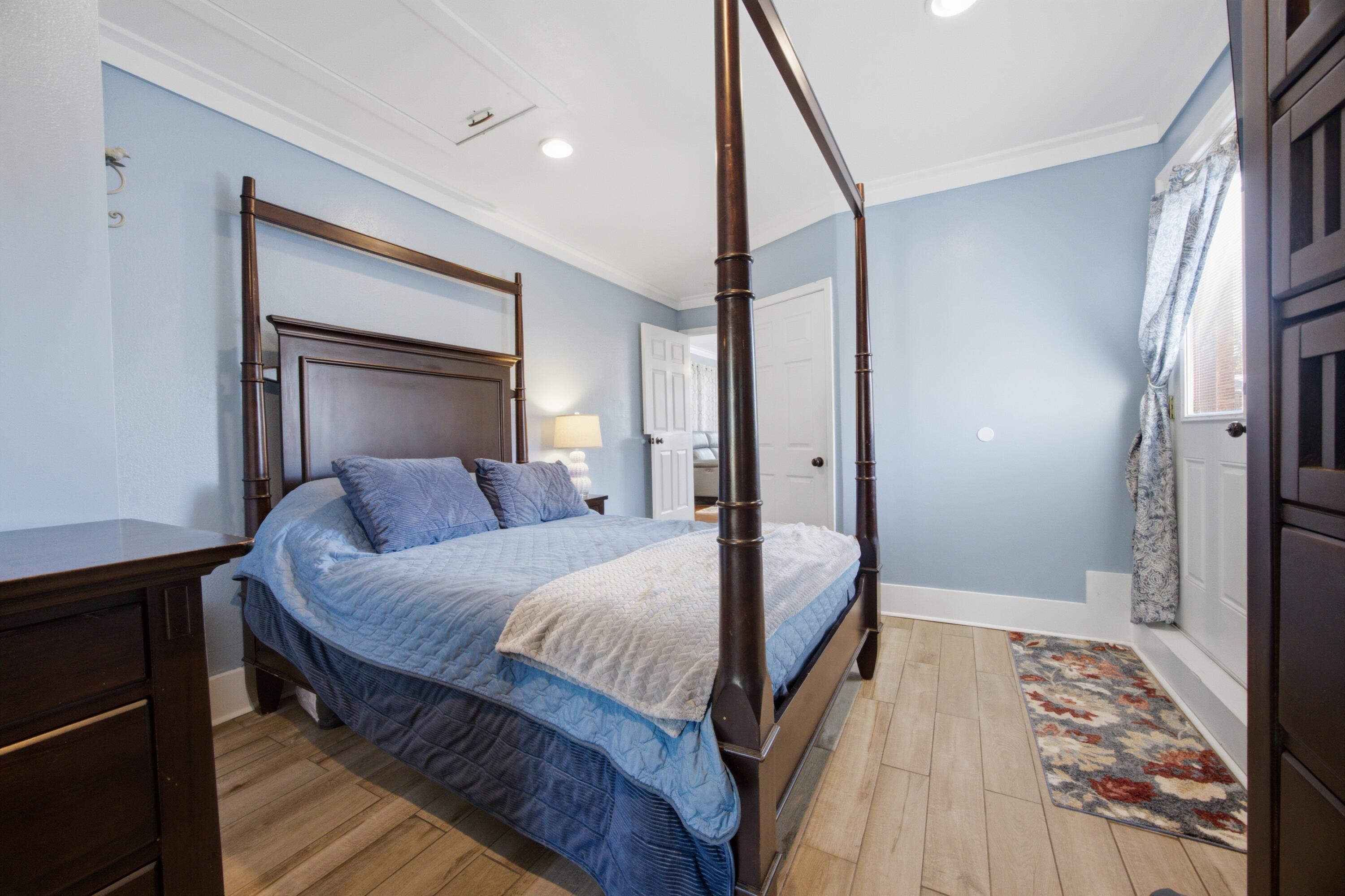 PINEDALE - Residential