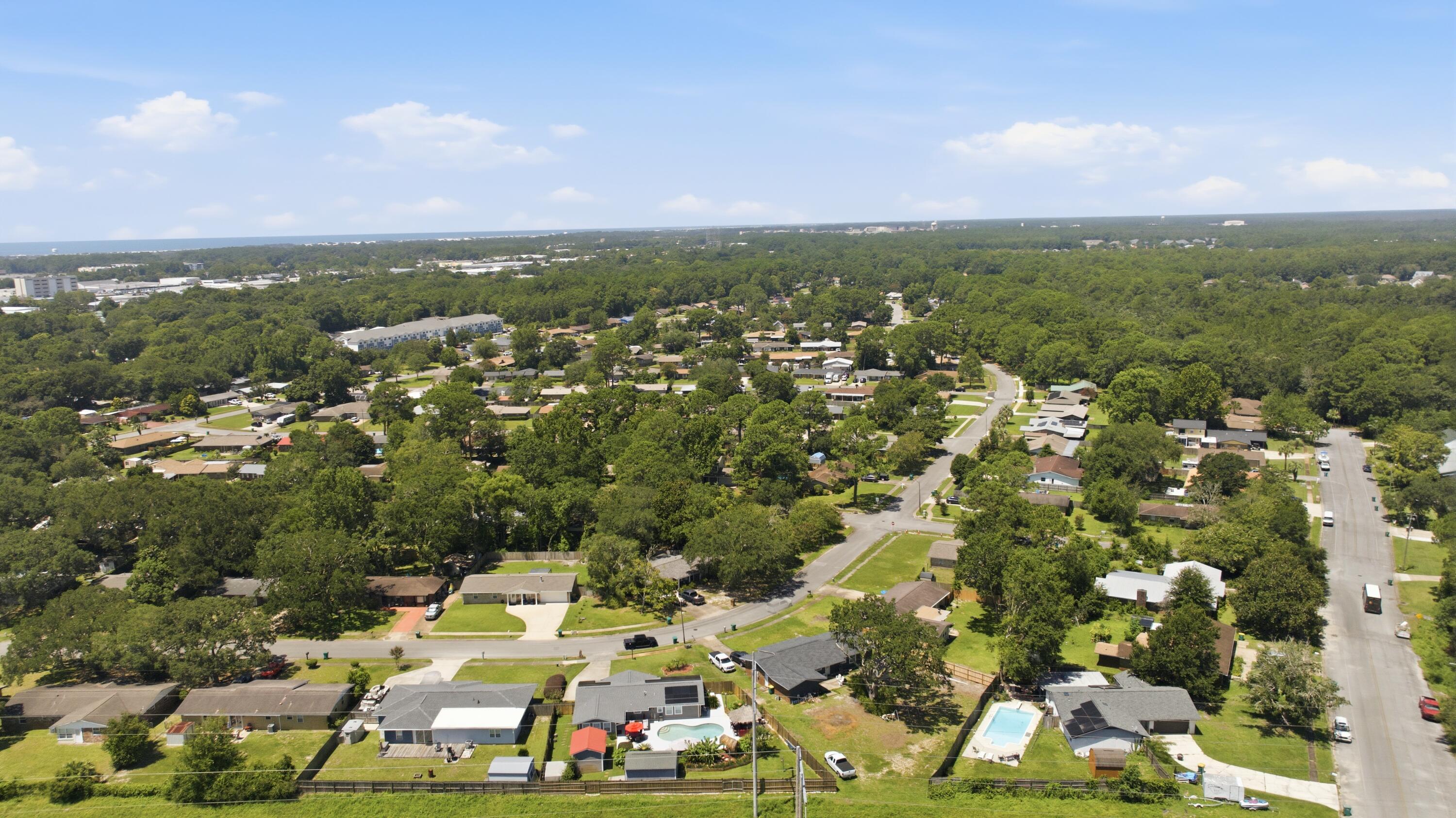 PINEDALE - Residential