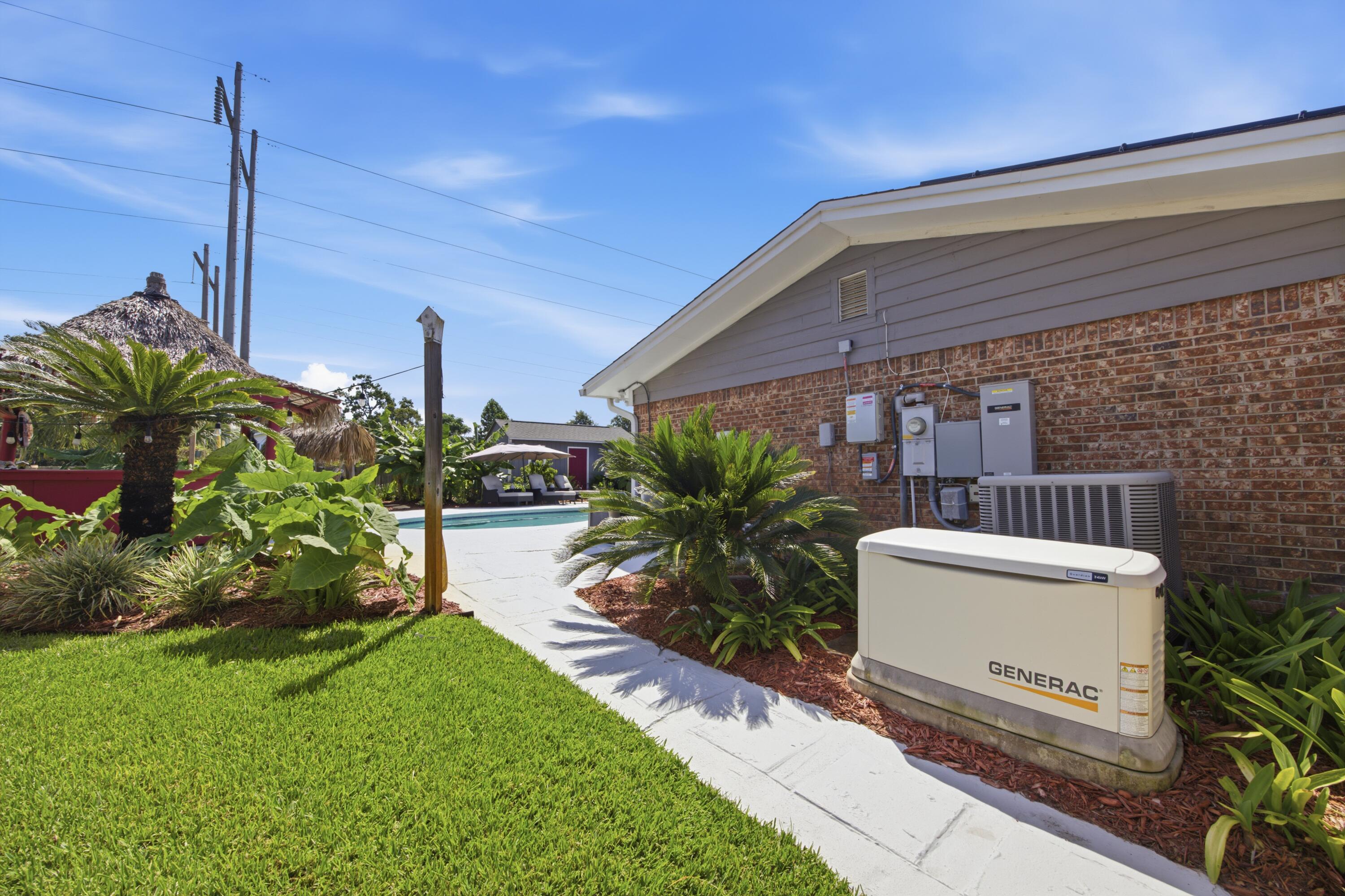 PINEDALE - Residential