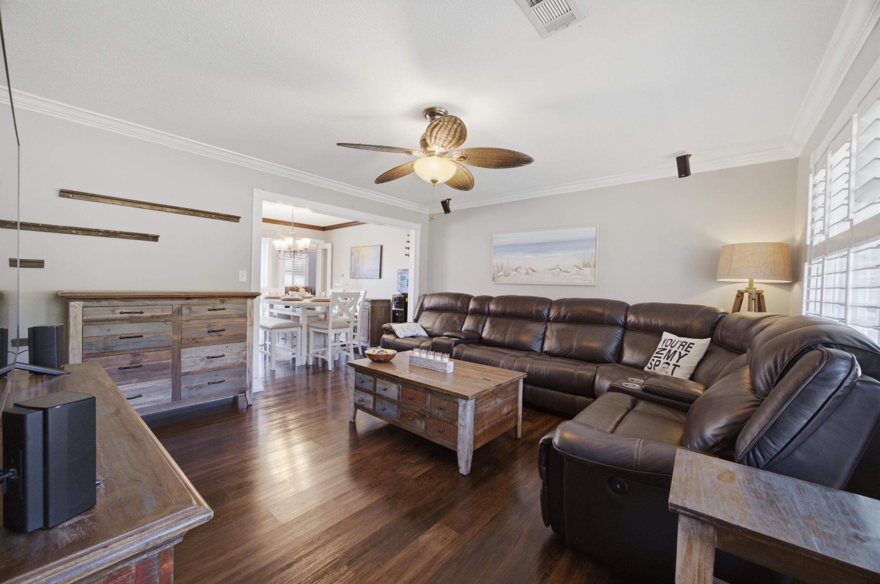 PINEDALE - Residential