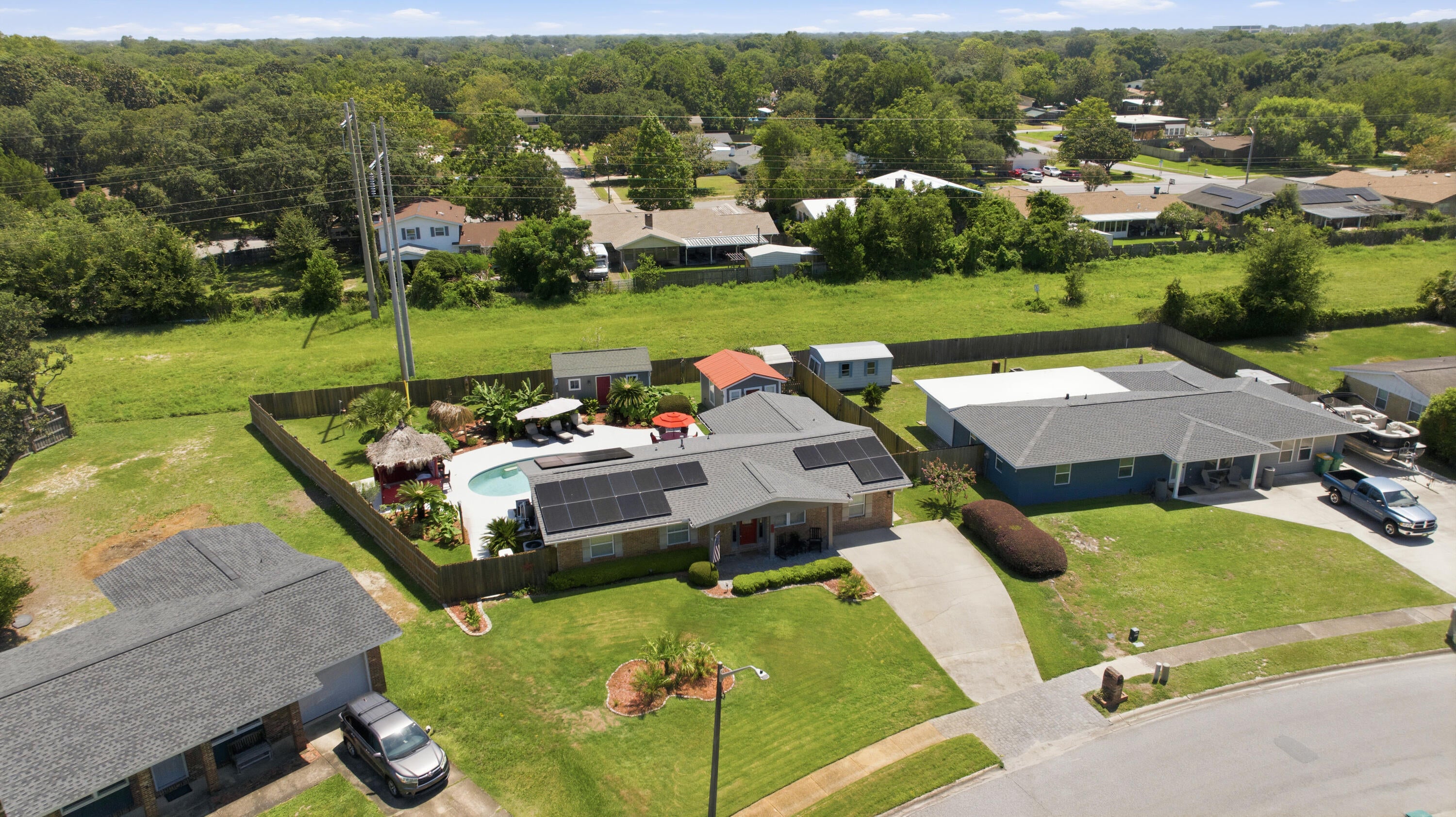 PINEDALE - Residential