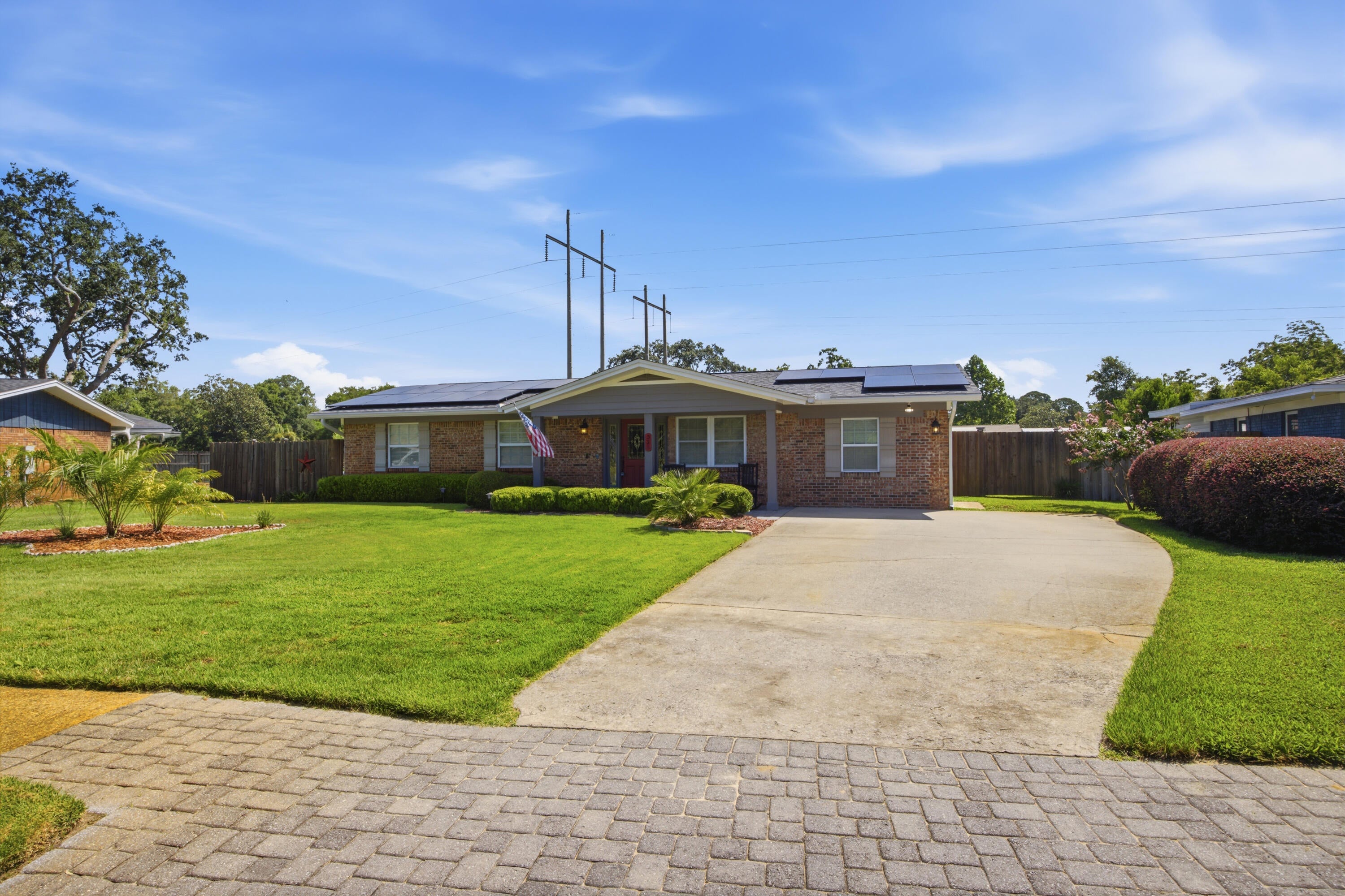 PINEDALE - Residential