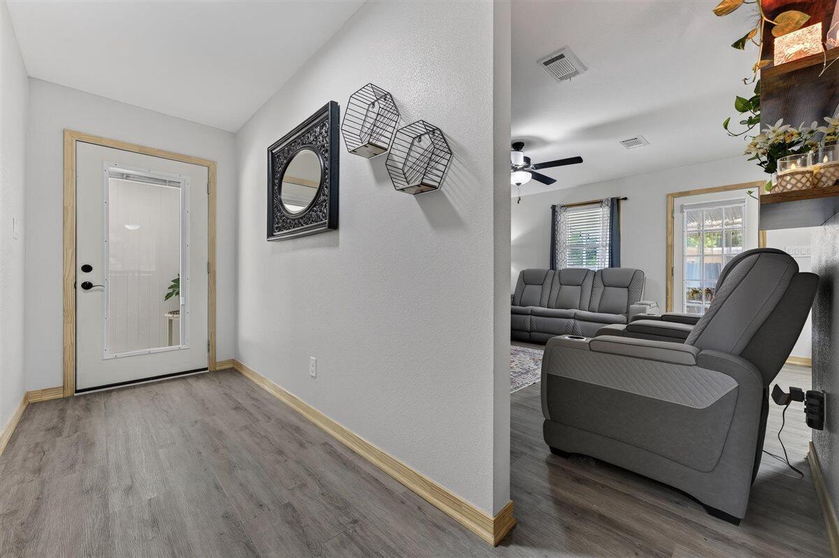 NO RECORDED SUBDIVISION - Residential