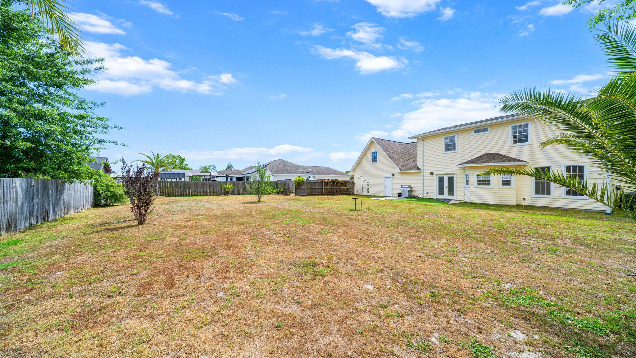 LYNN HAVEN - Residential