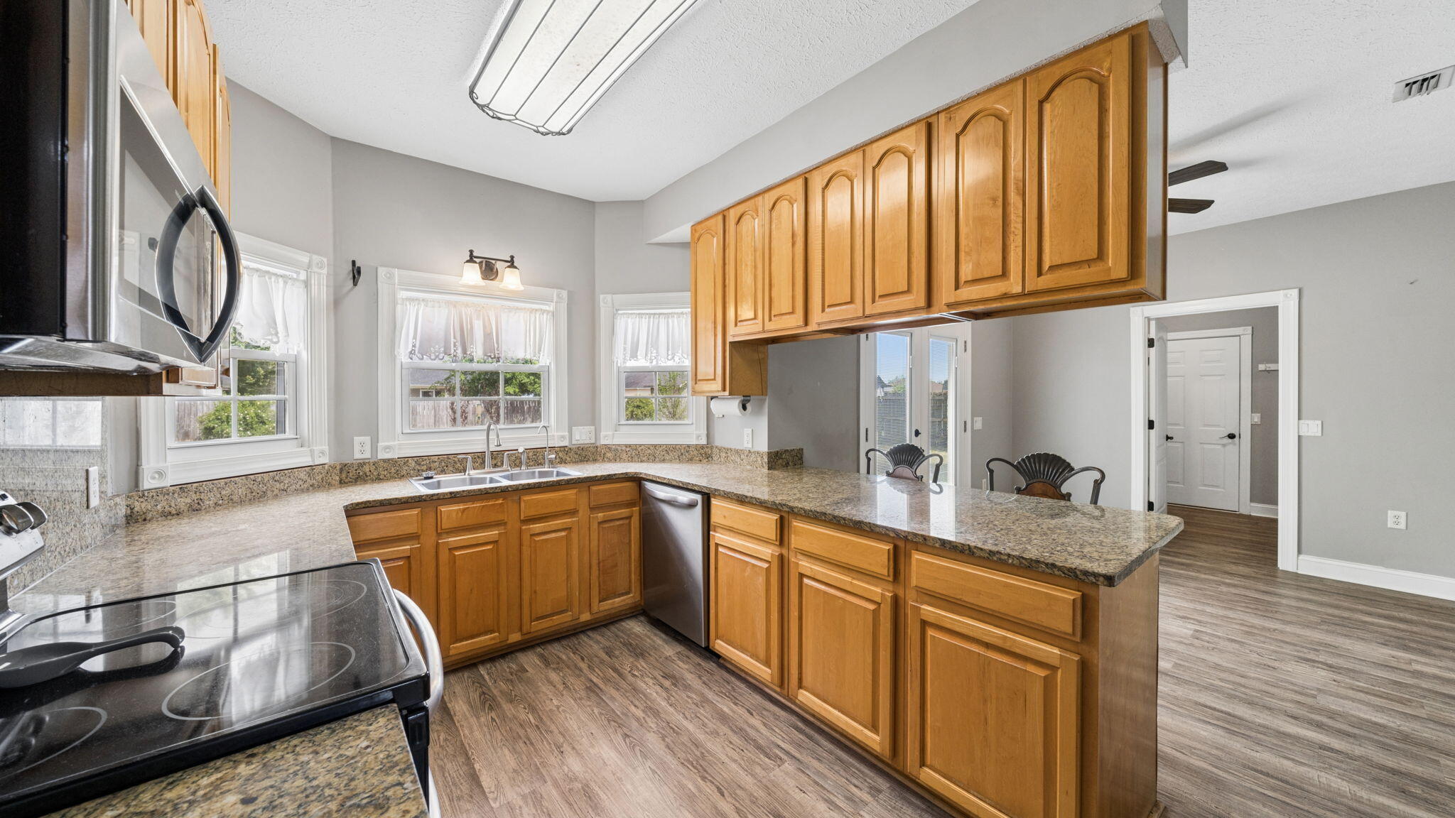 LYNN HAVEN - Residential