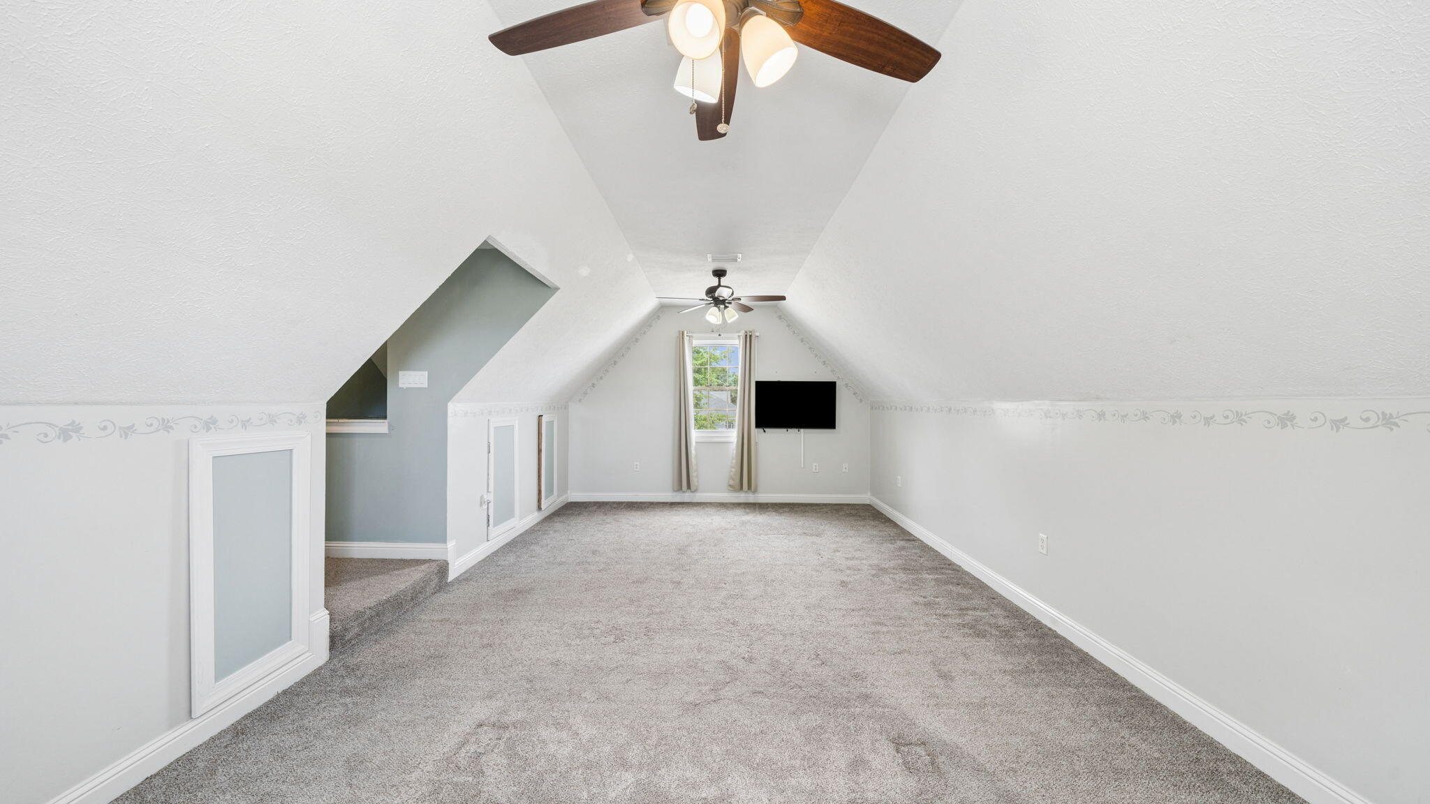 LYNN HAVEN - Residential