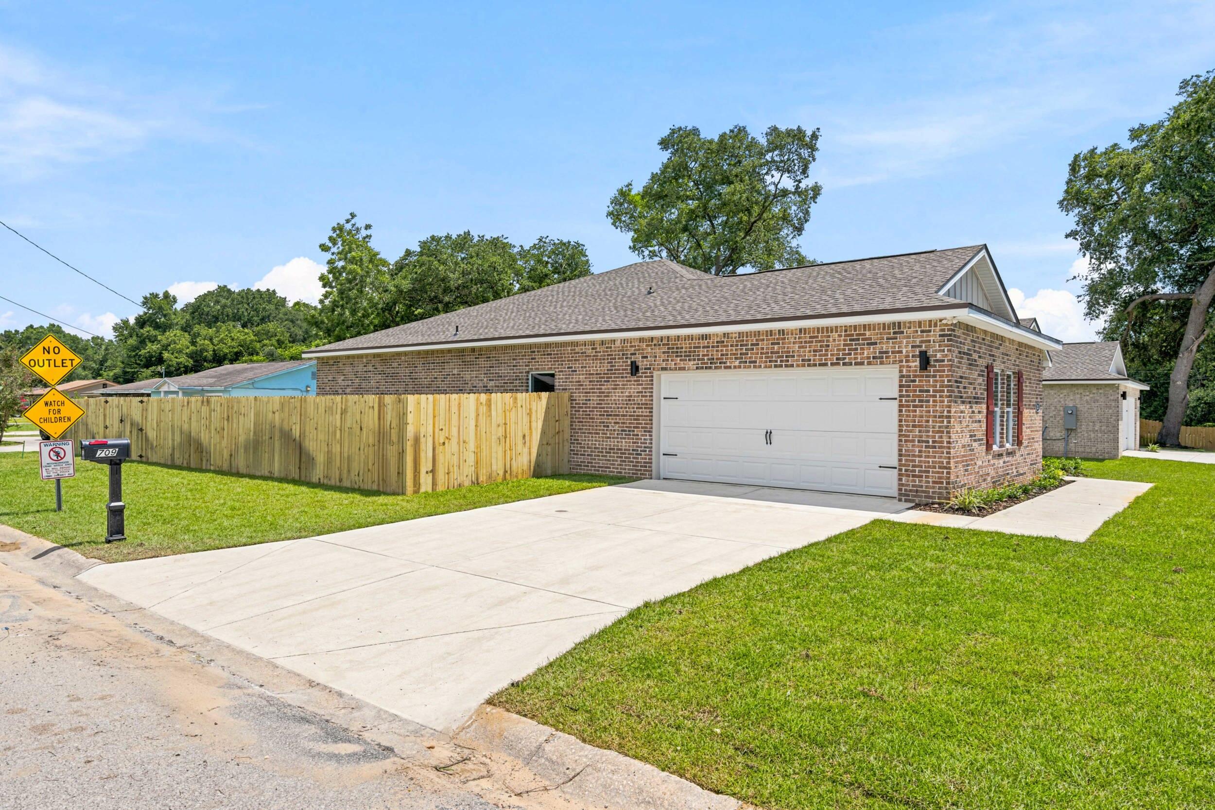 SYLVANIA HEIGHTS - Residential