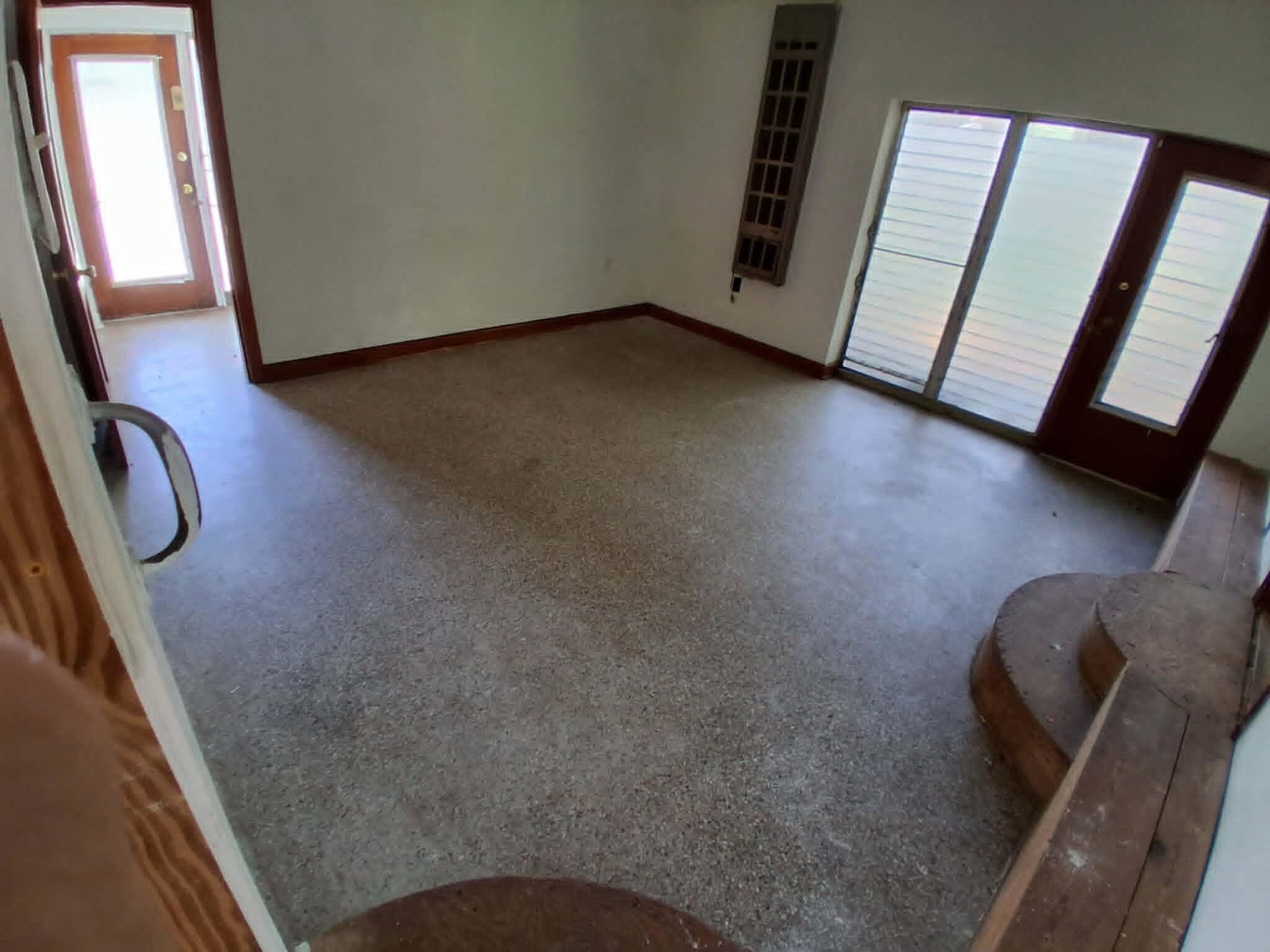 CRESTVIEW LOTS 3 & 4 BLK 36 - Residential