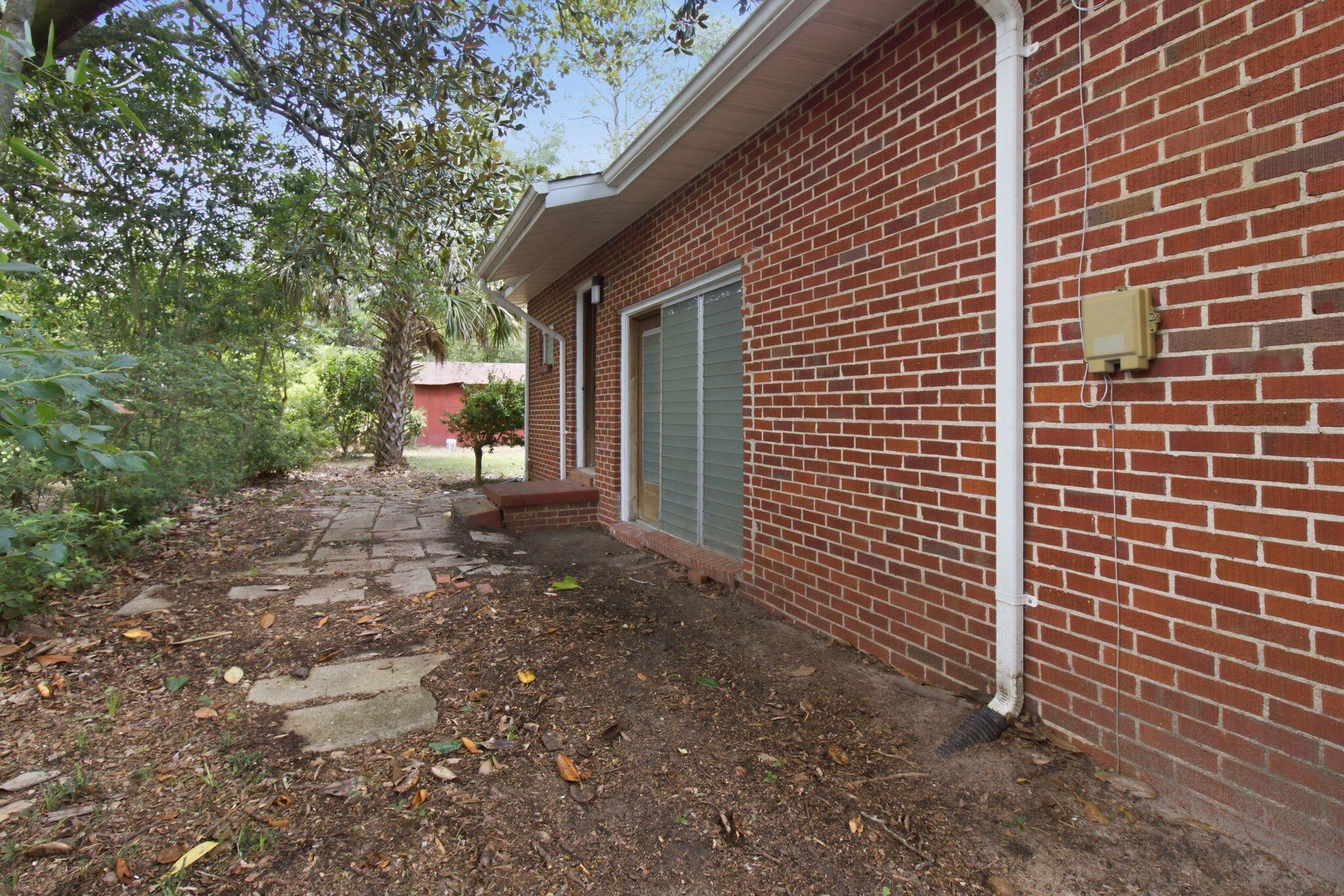 CRESTVIEW LOTS 3 & 4 BLK 36 - Residential
