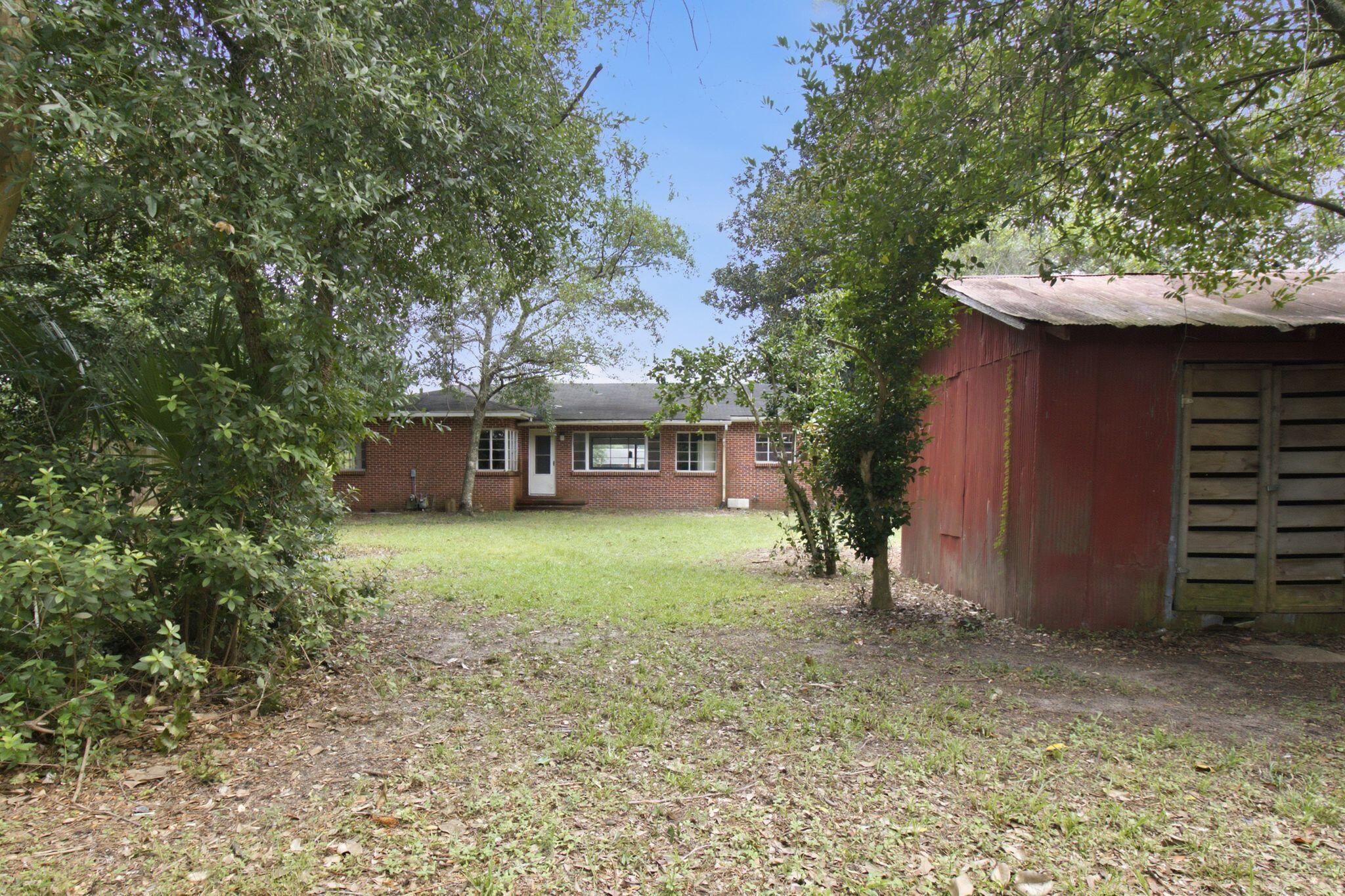 CRESTVIEW LOTS 3 & 4 BLK 36 - Residential