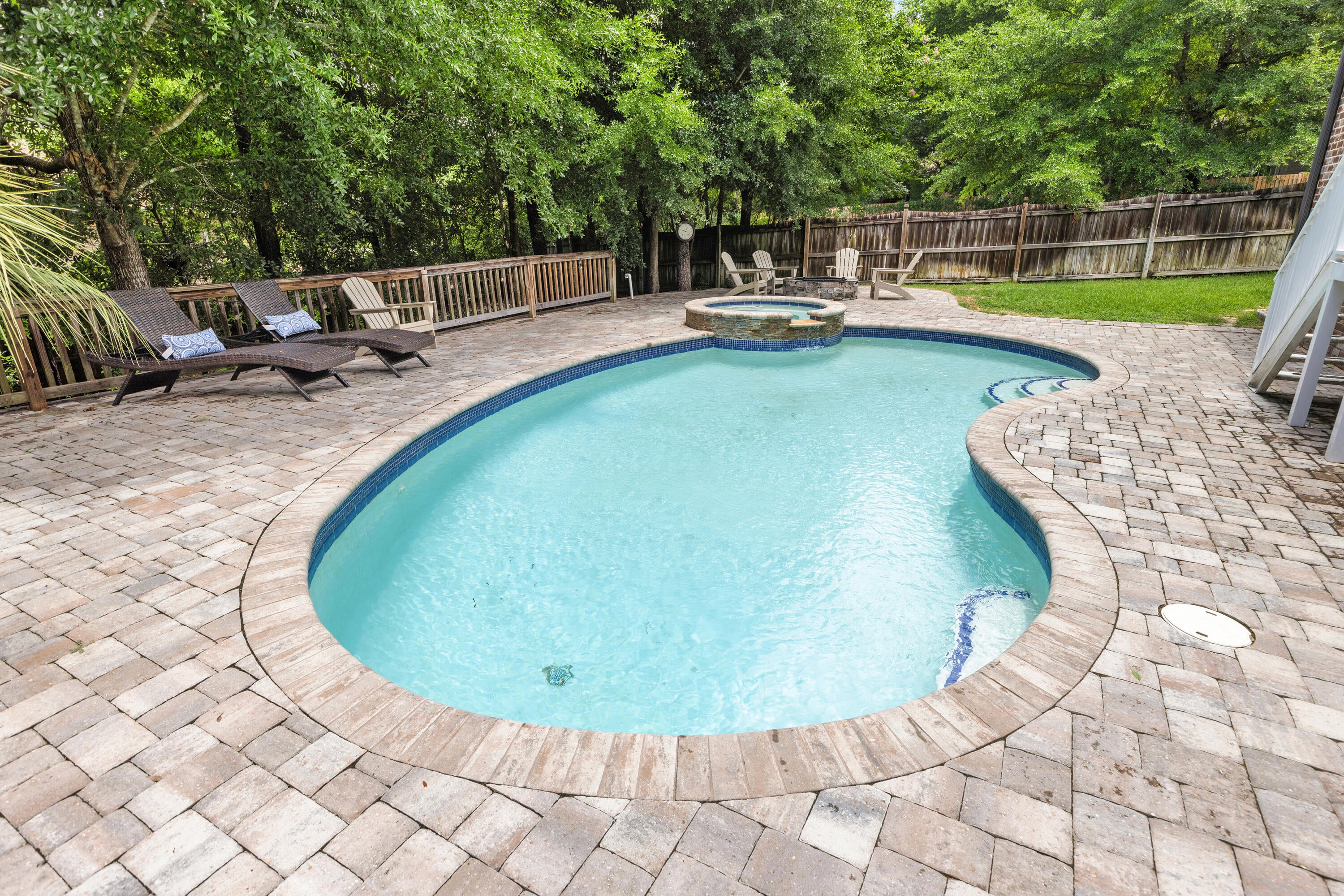 ROCKY BAYOU COUNTRY CLUB ESTATES 10 - Residential