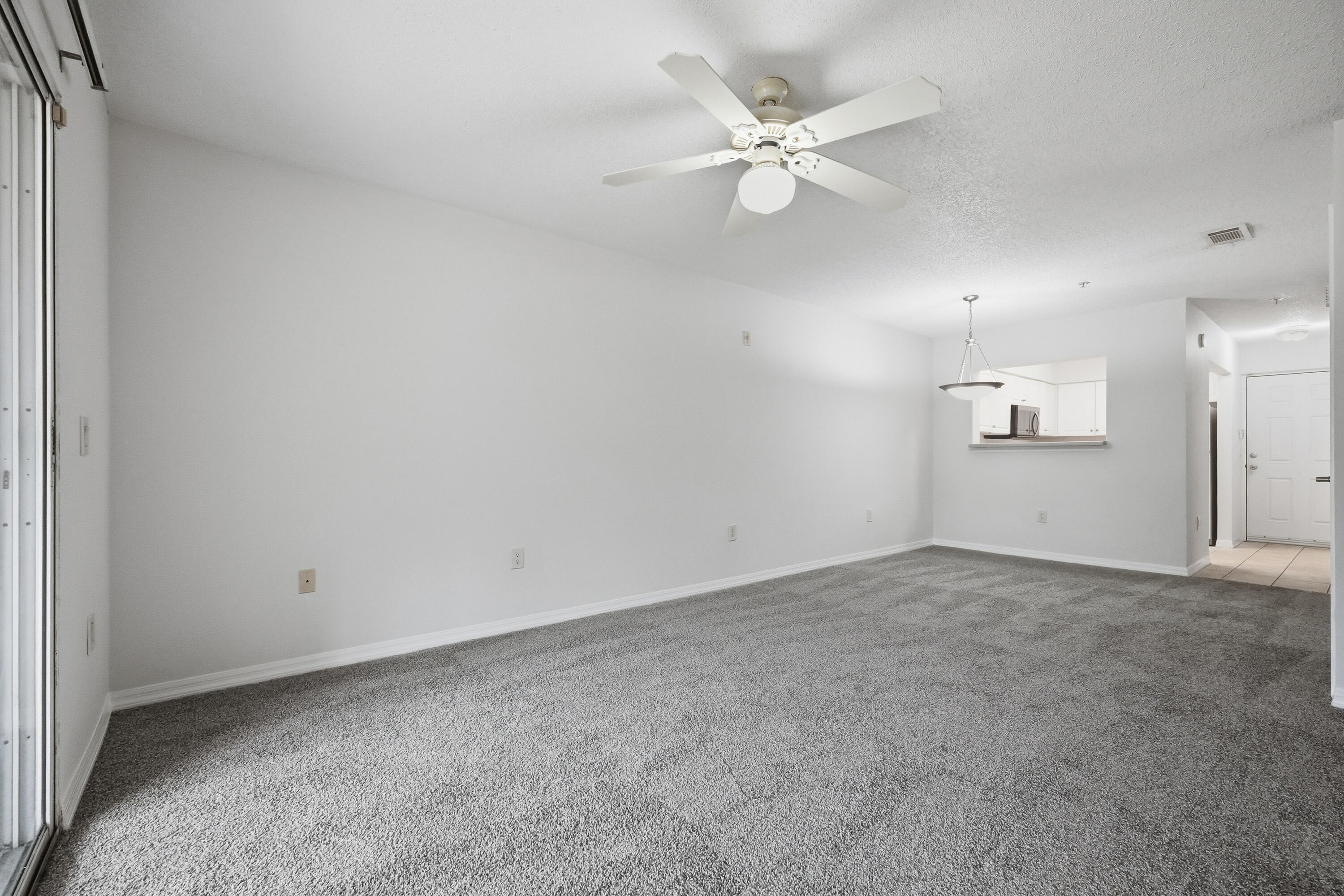 FLORIDA CLUB - Residential Lease