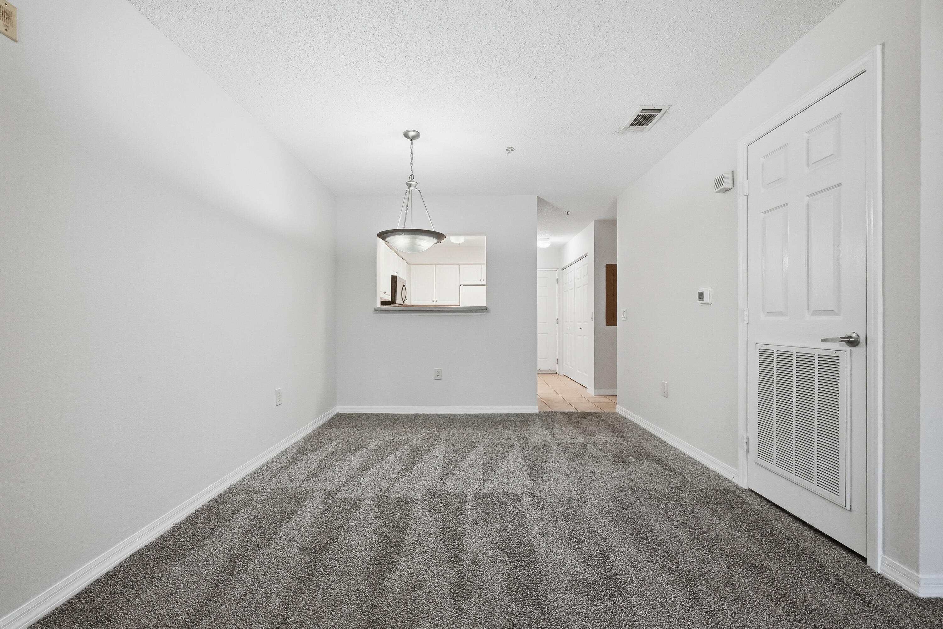 FLORIDA CLUB - Residential Lease