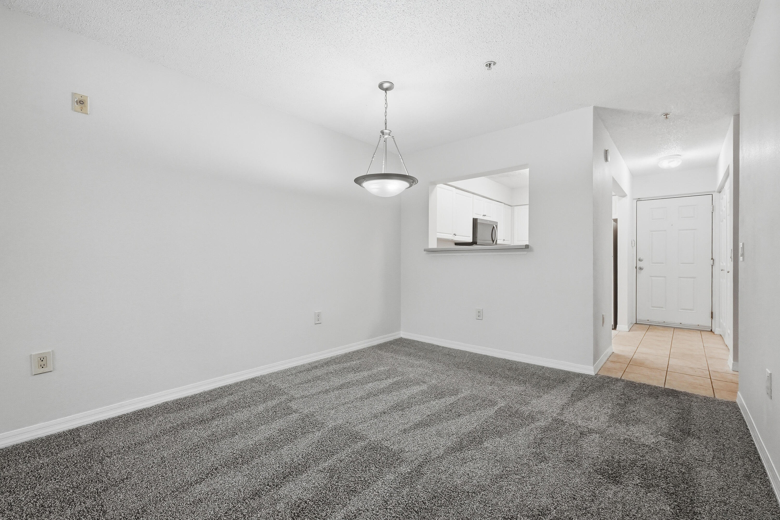 FLORIDA CLUB - Residential Lease