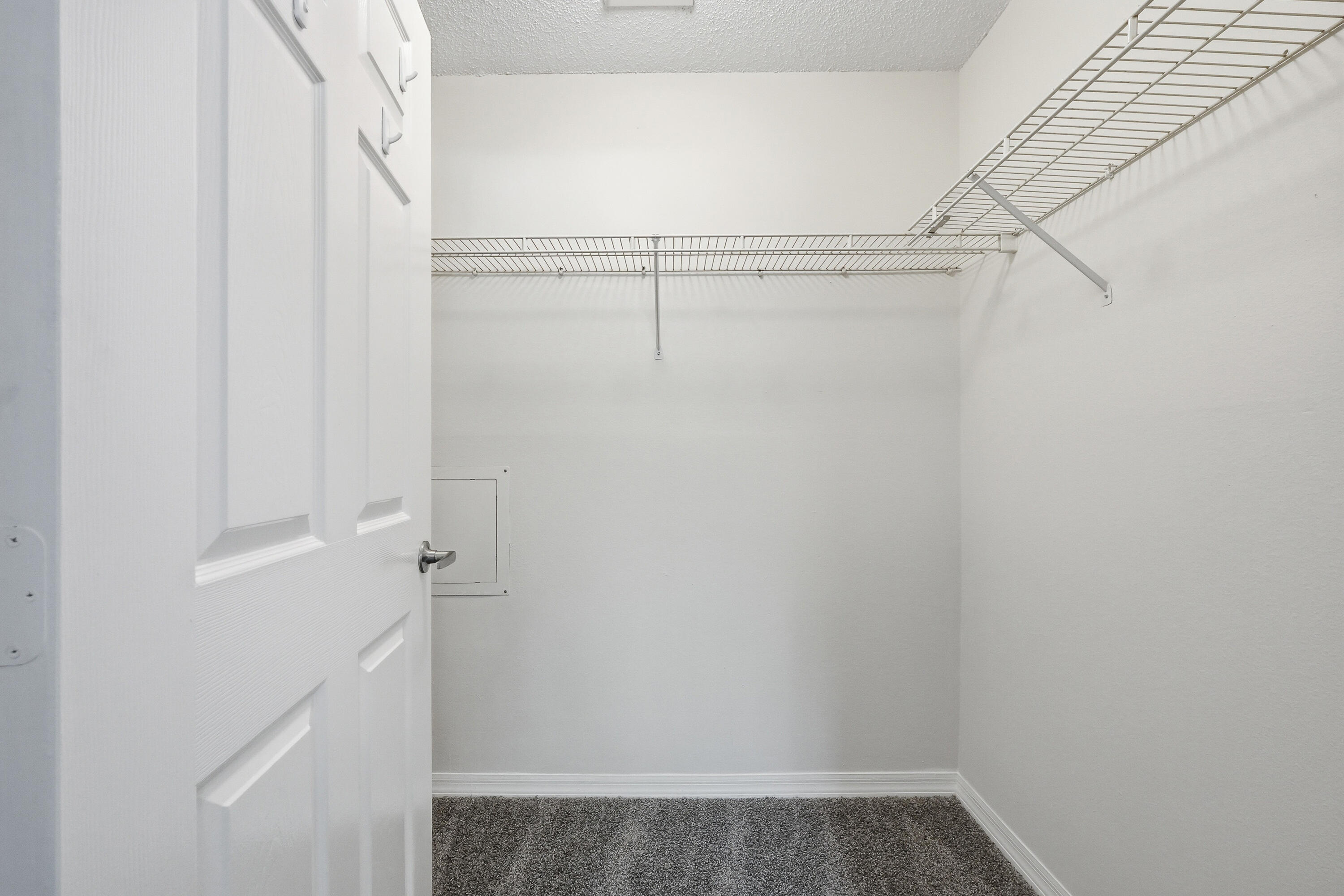 FLORIDA CLUB - Residential Lease