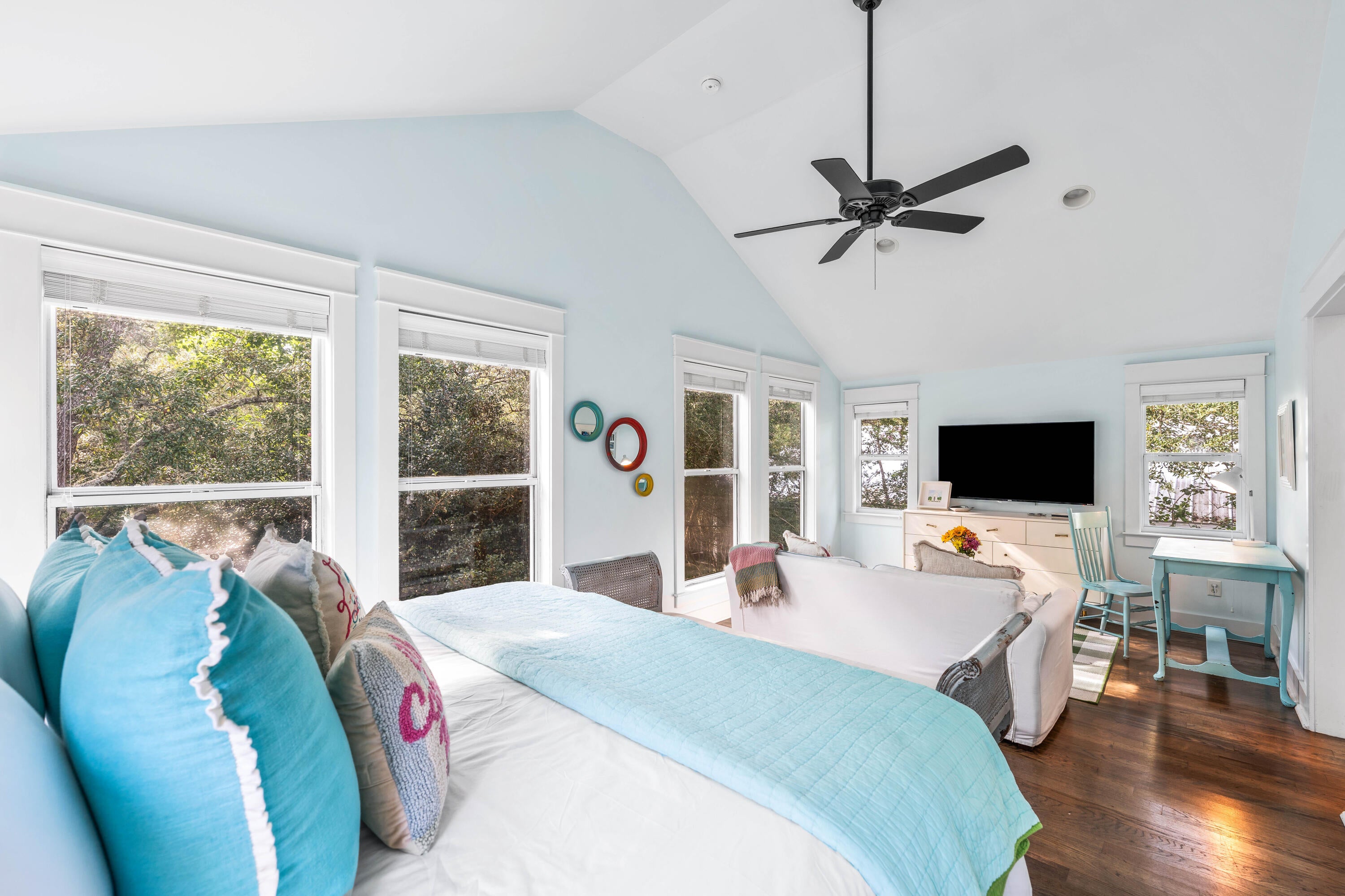 GULF SHORE MANOR - Residential