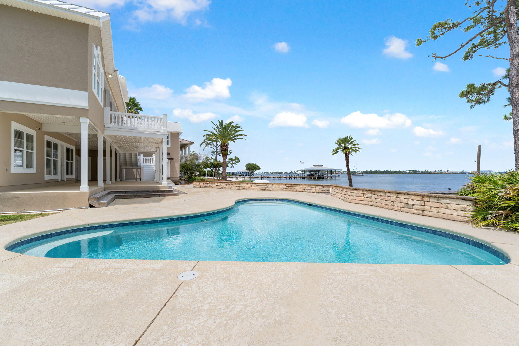 Ono Island - Residential