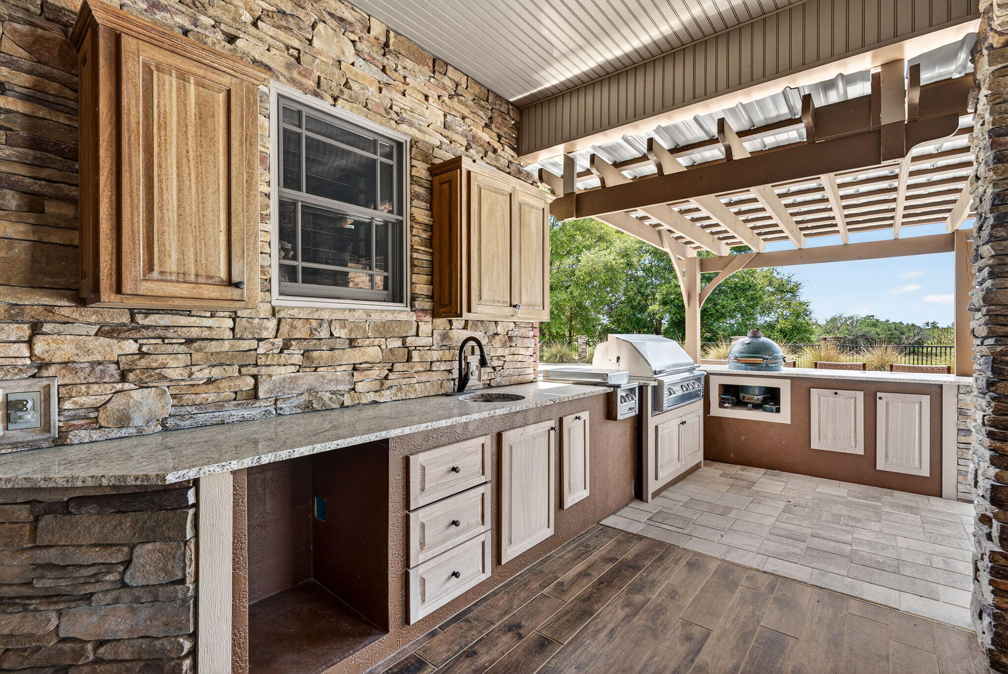 NO RECORDED PROJECT - Residential
