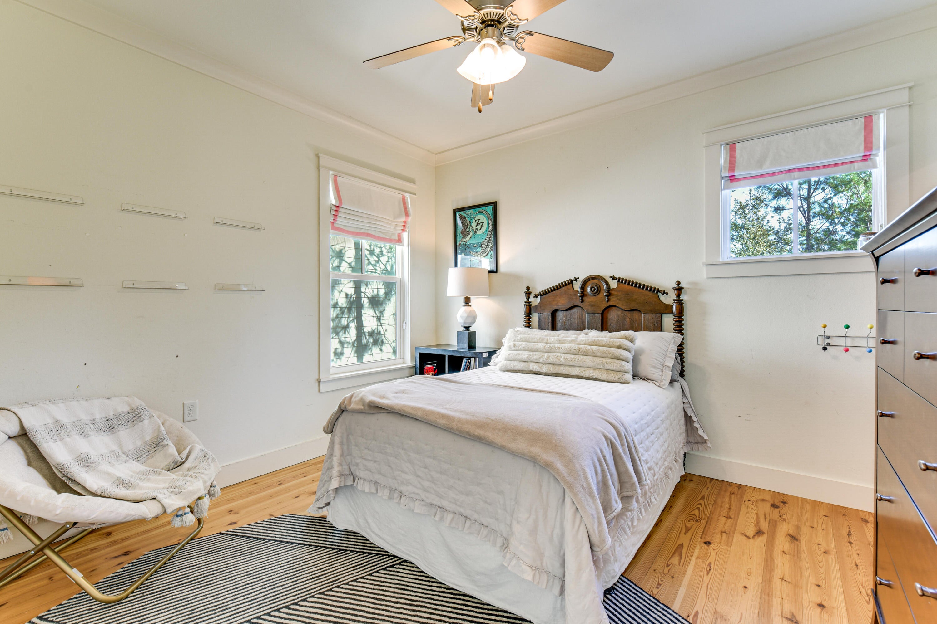 FOREST LAKES - Residential