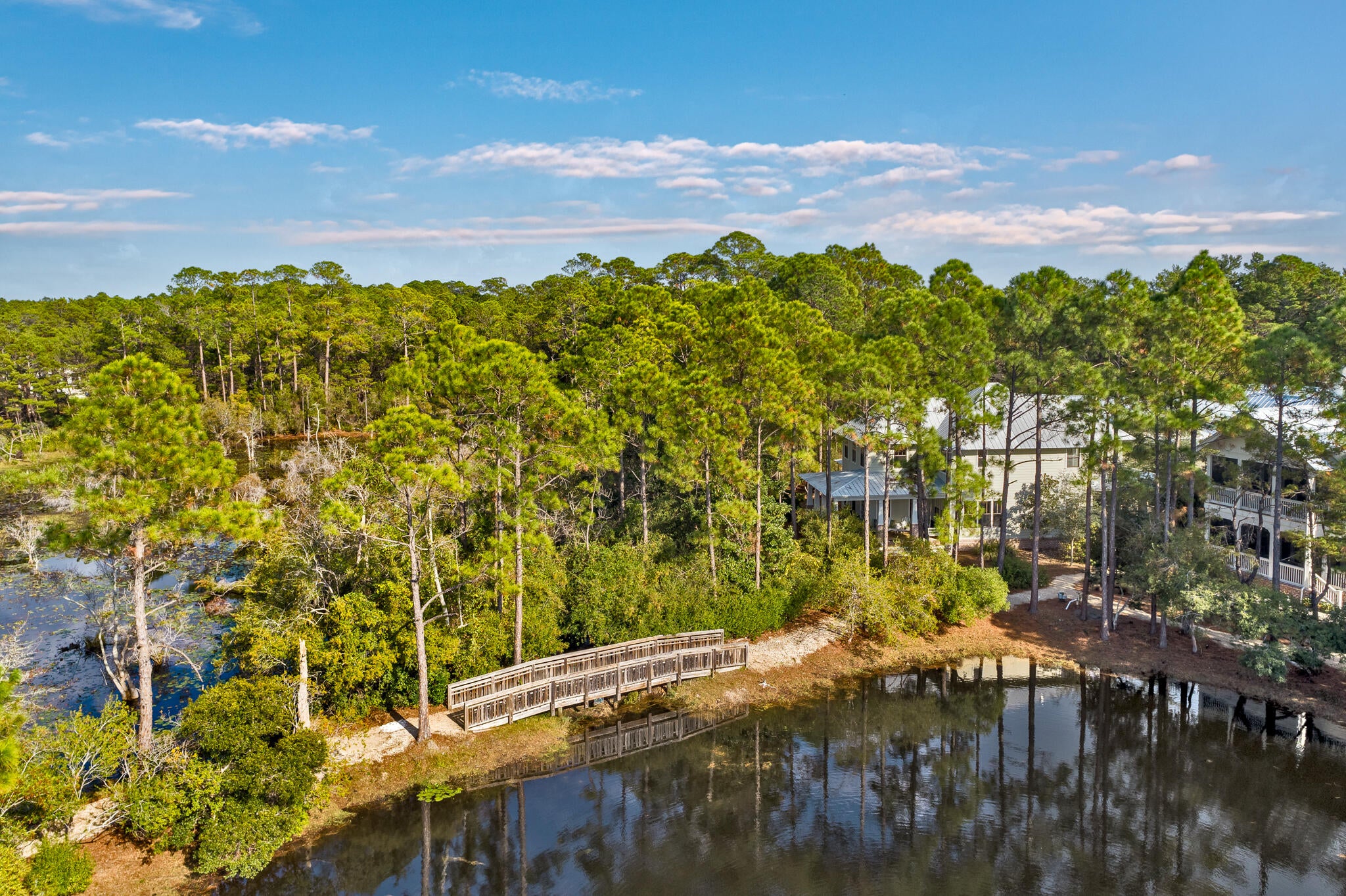 FOREST LAKES - Residential