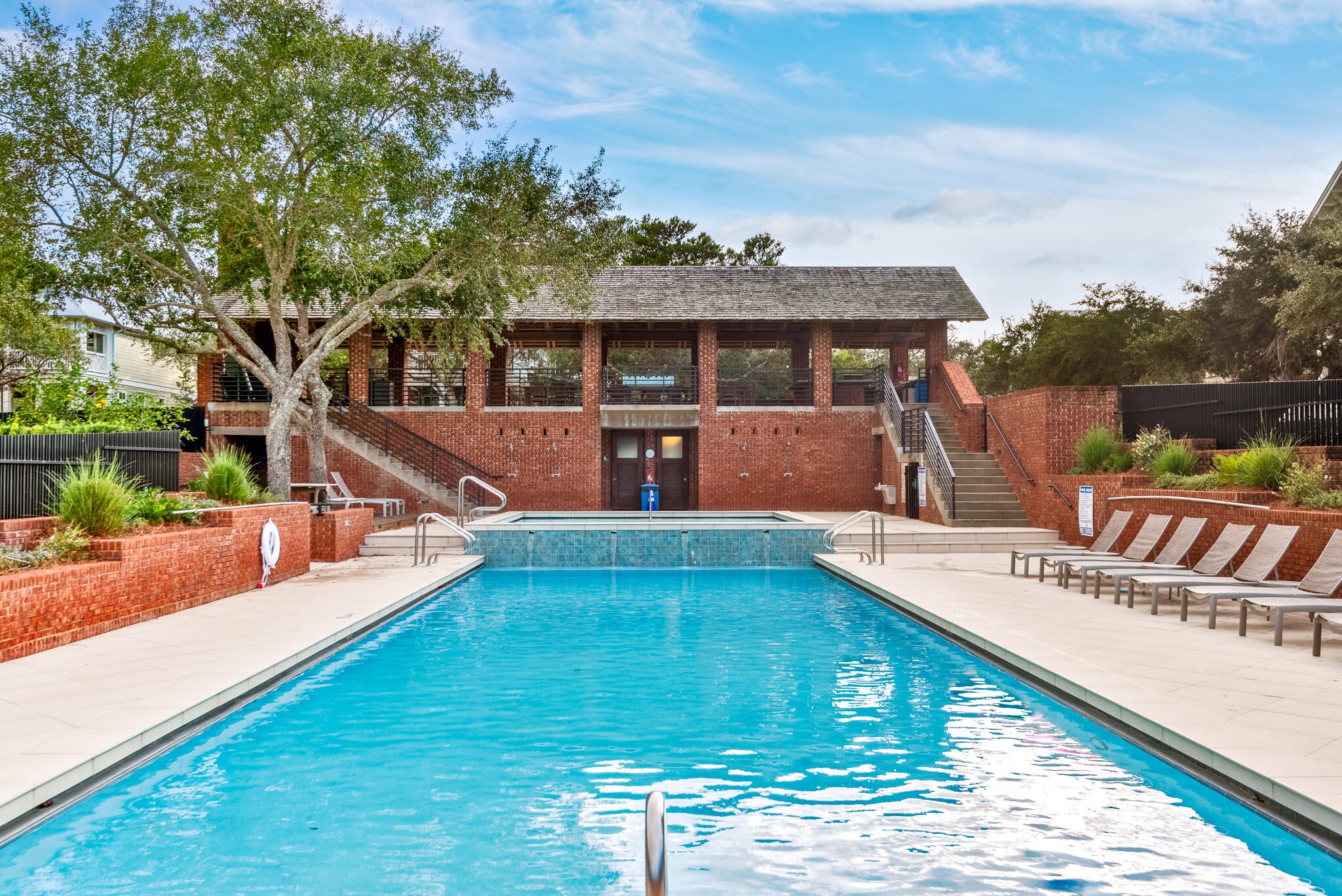 FOREST LAKES - Residential