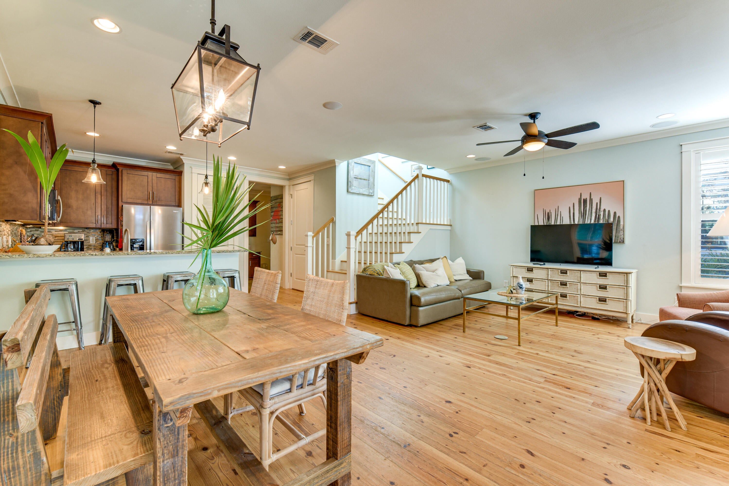 FOREST LAKES - Residential