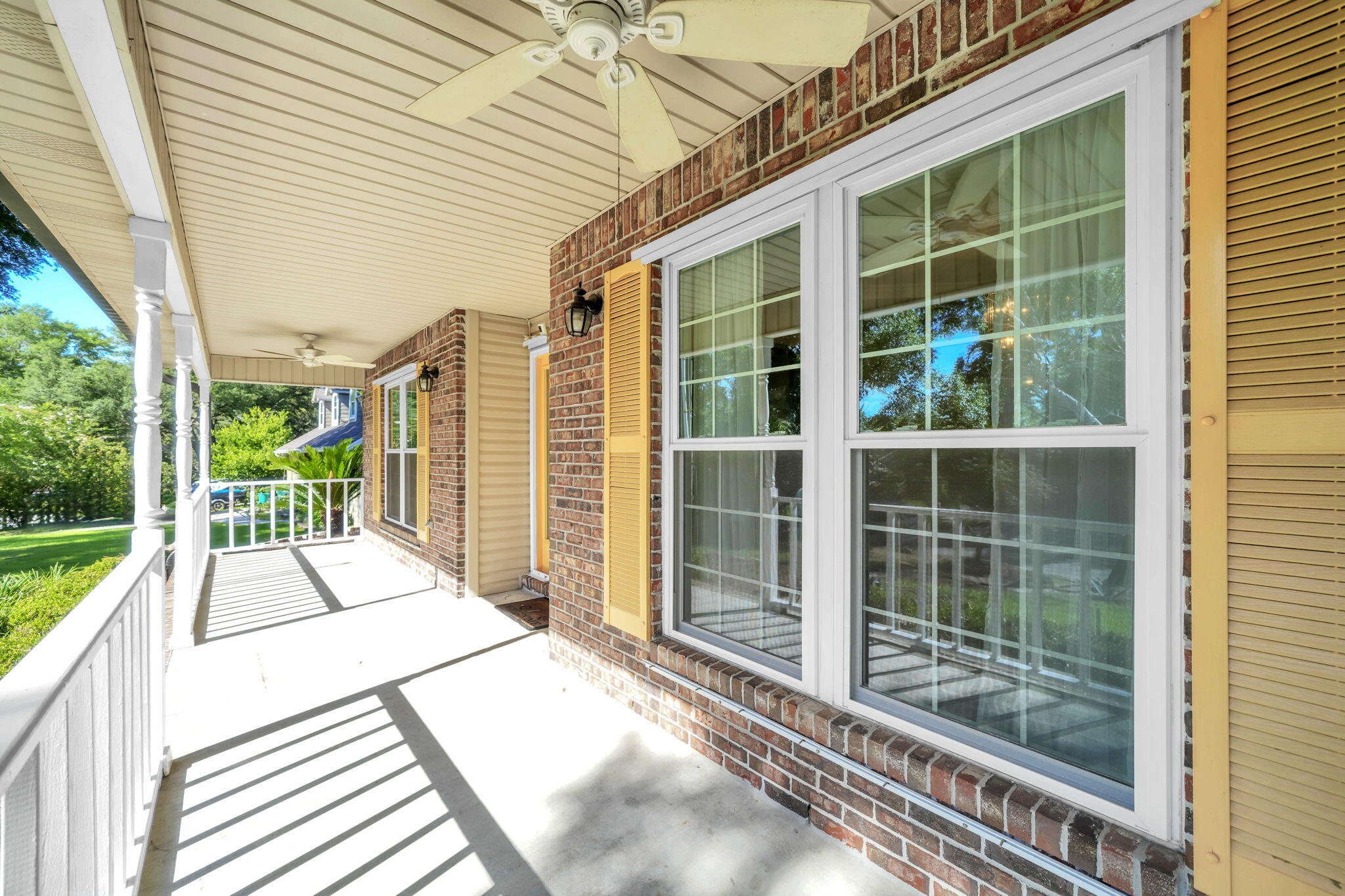 EDGEWATER VILLAGE - Residential