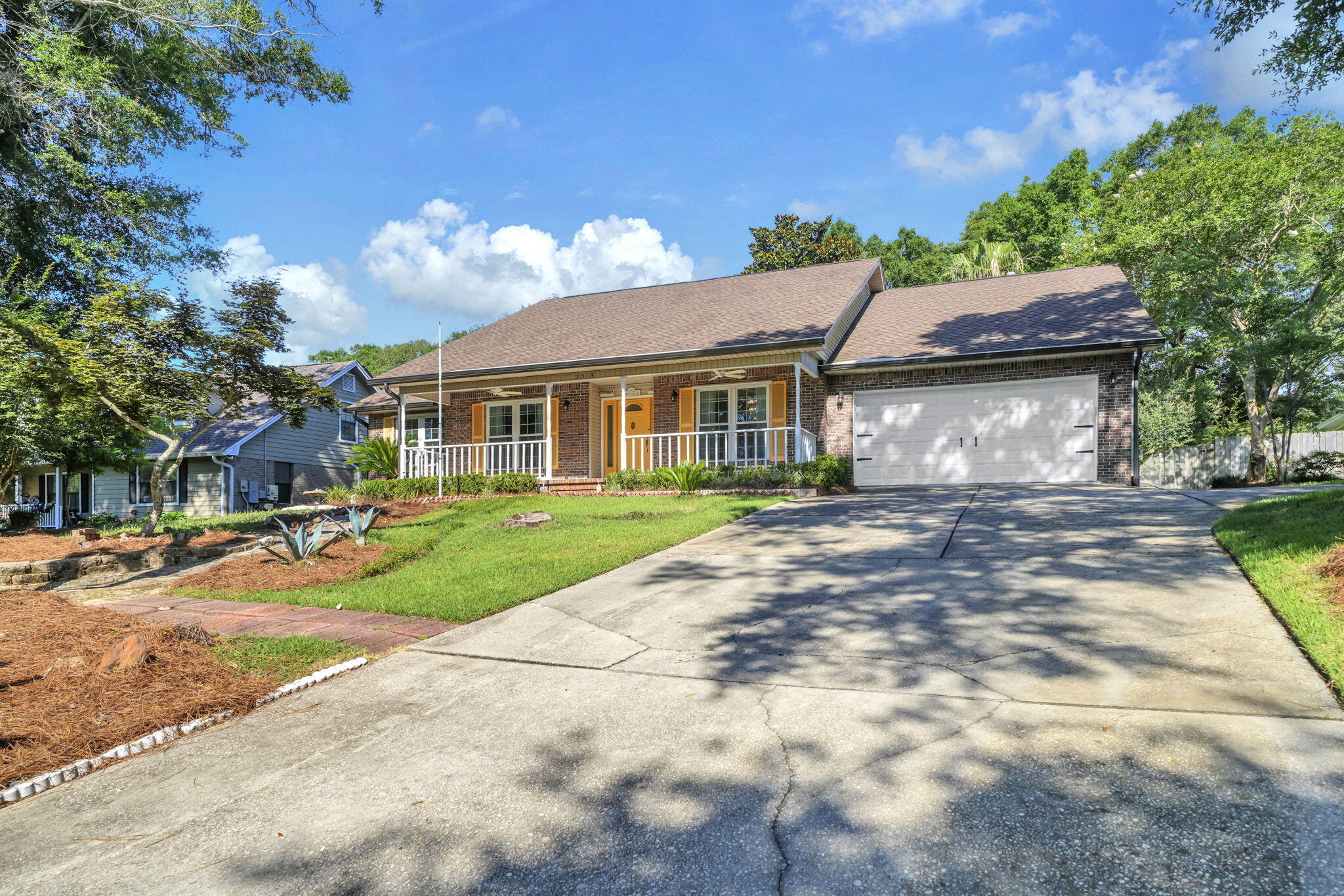 EDGEWATER VILLAGE - Residential